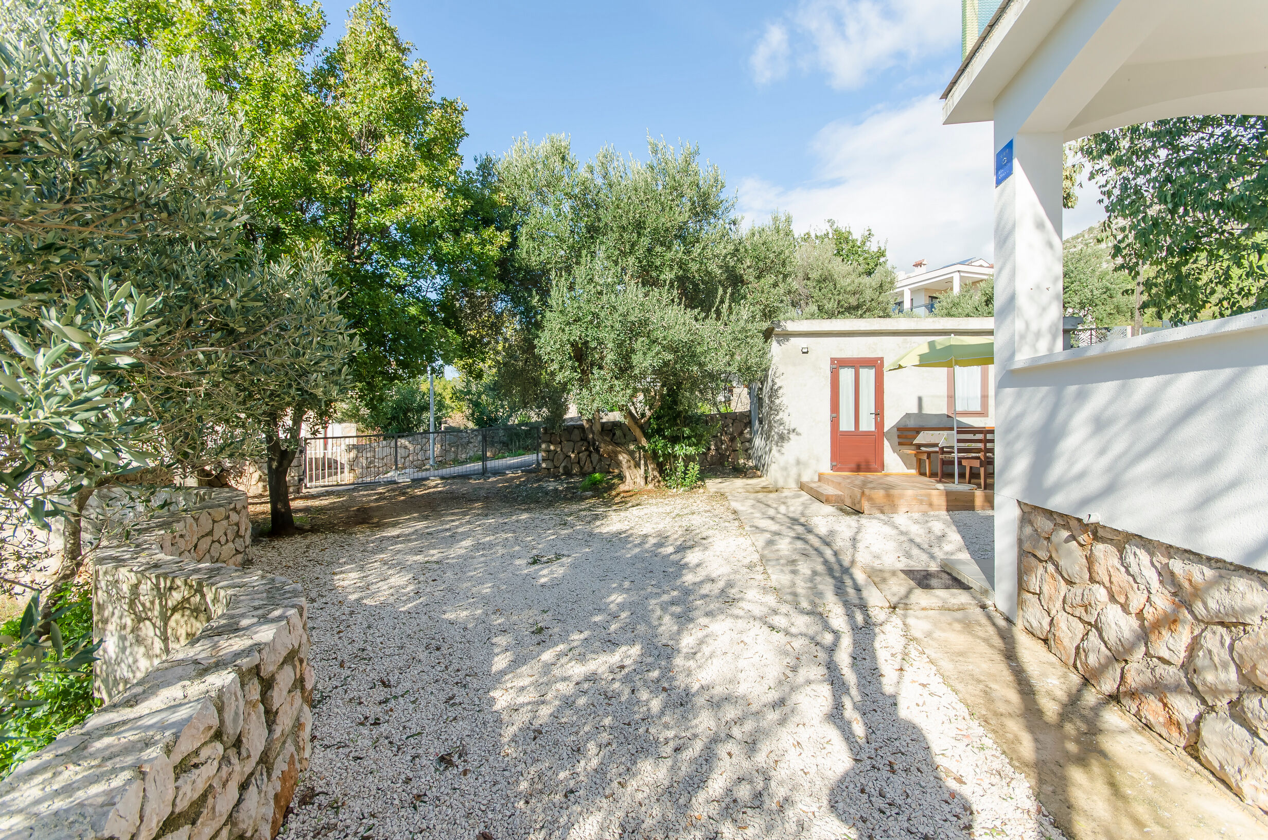 Apartment Nika 78401-A1