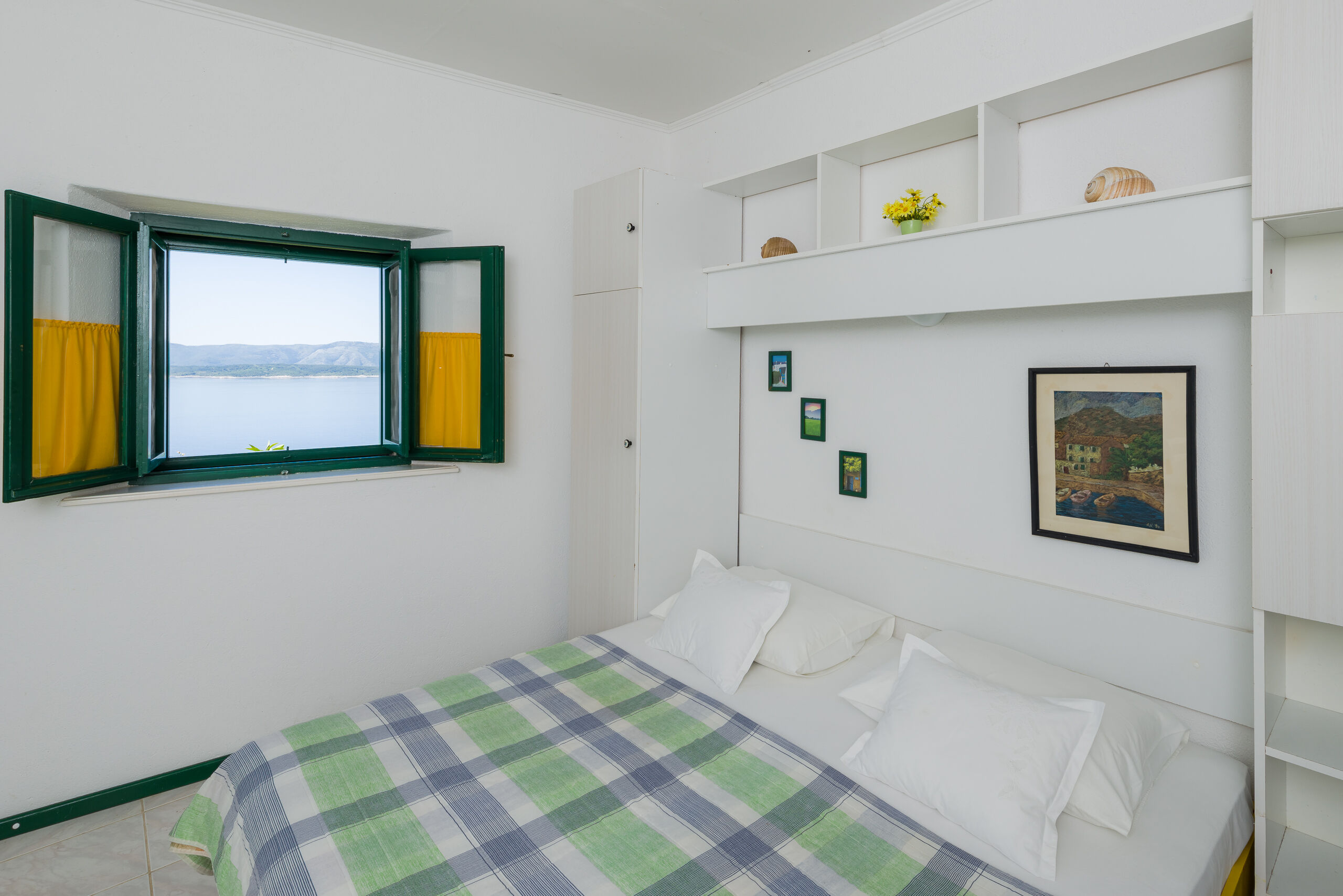 Apartments Nada 97951-A1