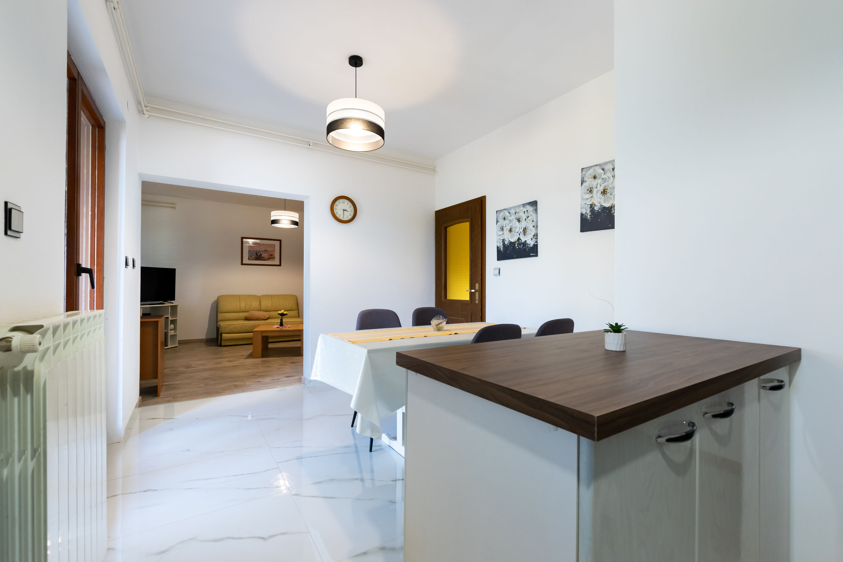 Apartments Sabina 91351-A1