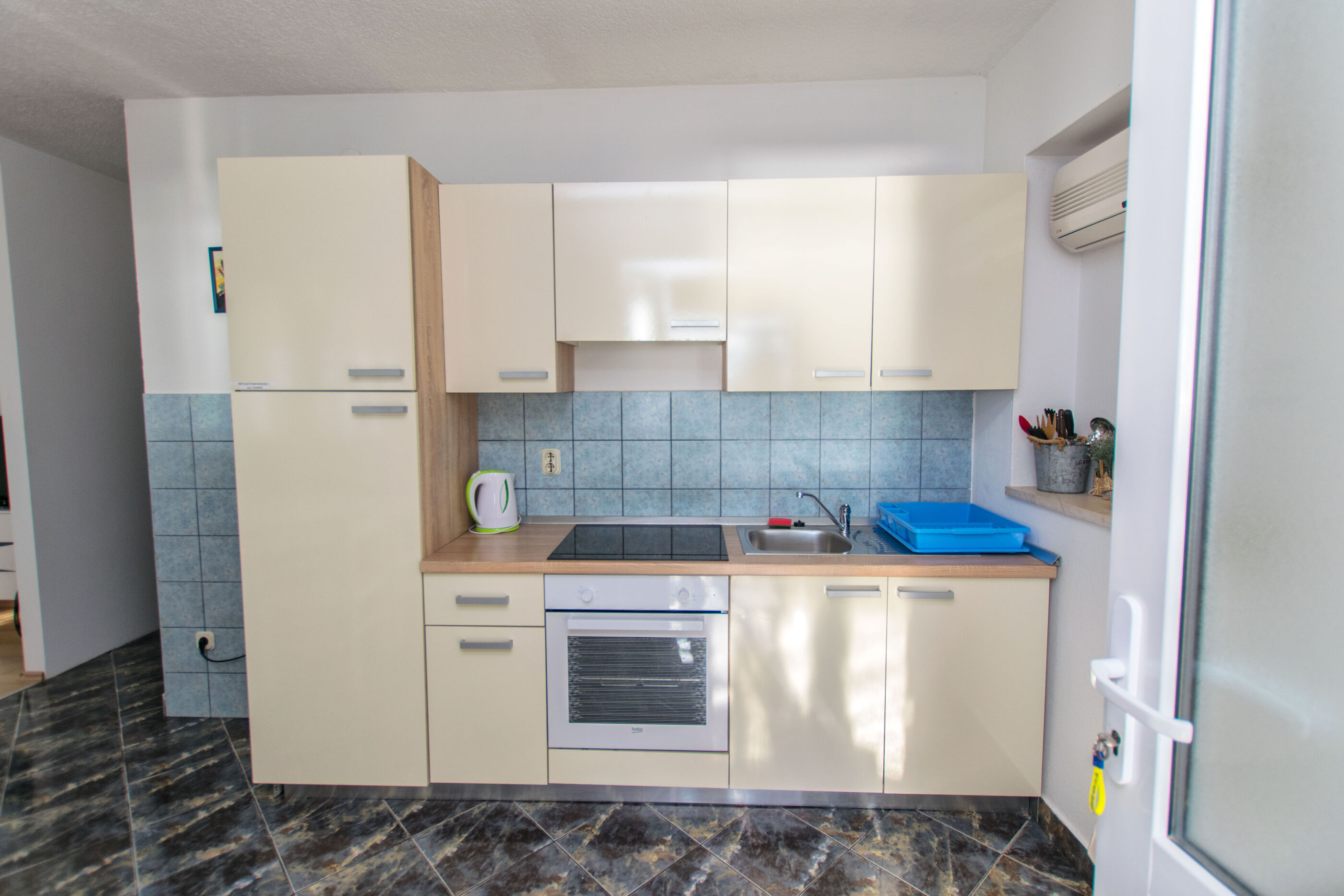 Apartments Eastern Paradise 43851-A1