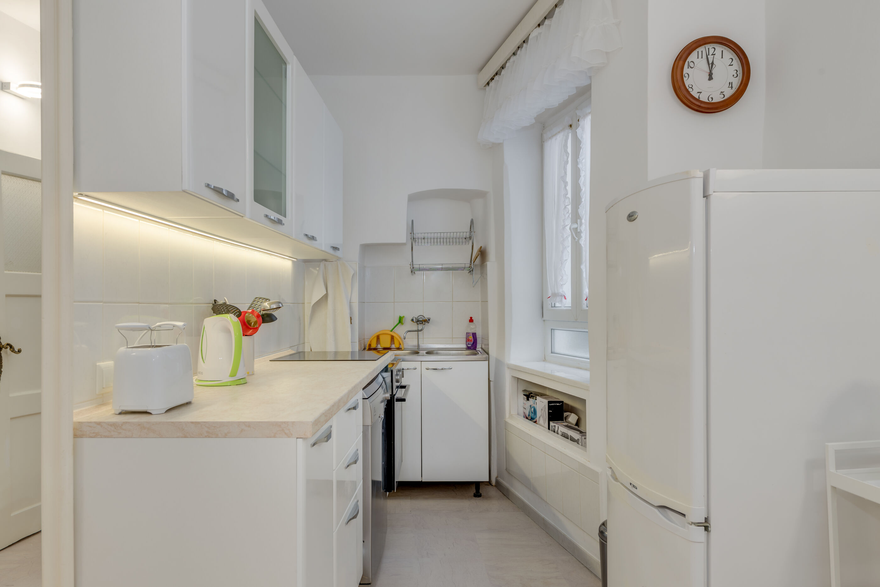 Apartment Mirta 98061-A1