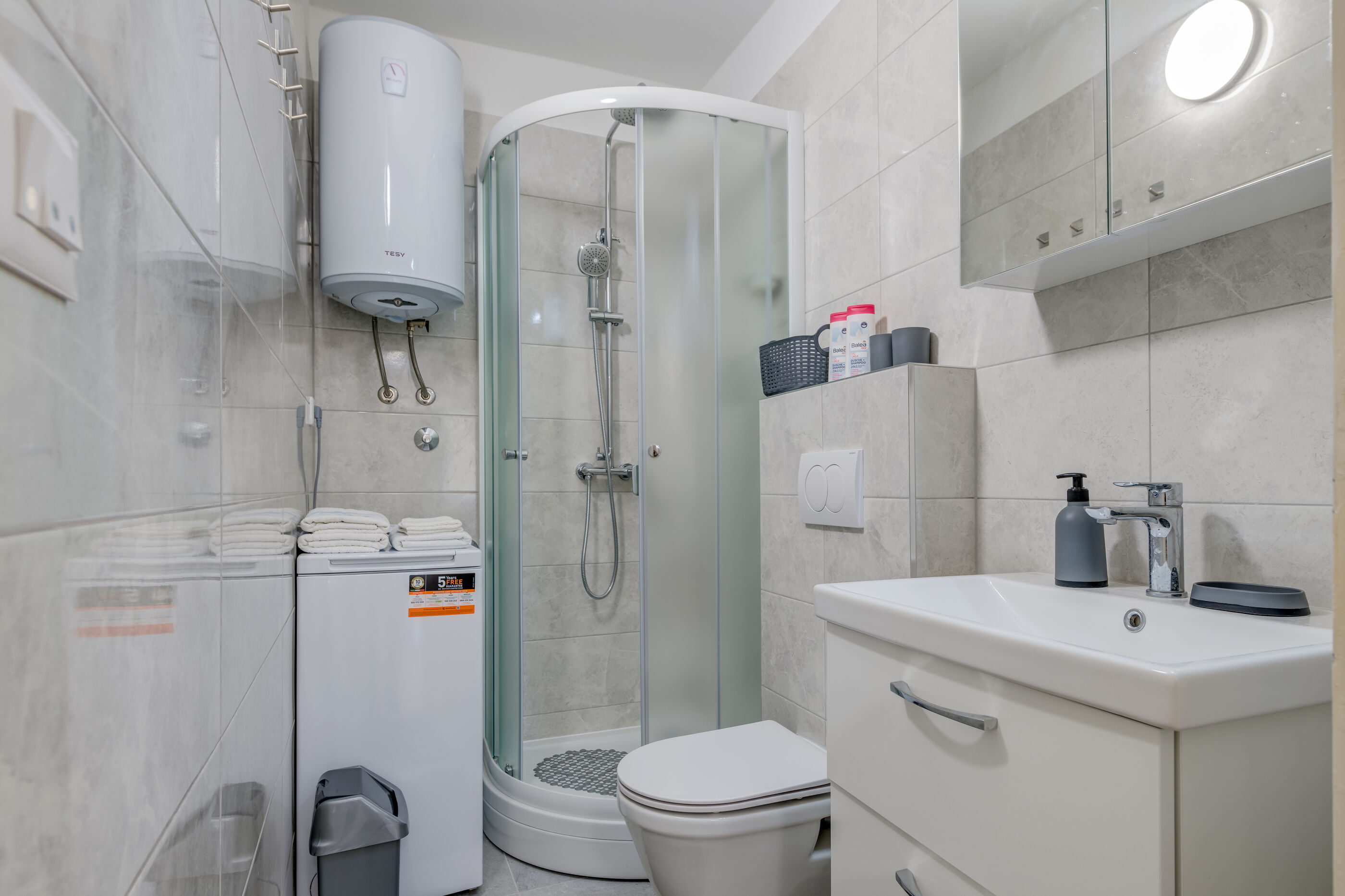 Apartment Mirta 98061-A1