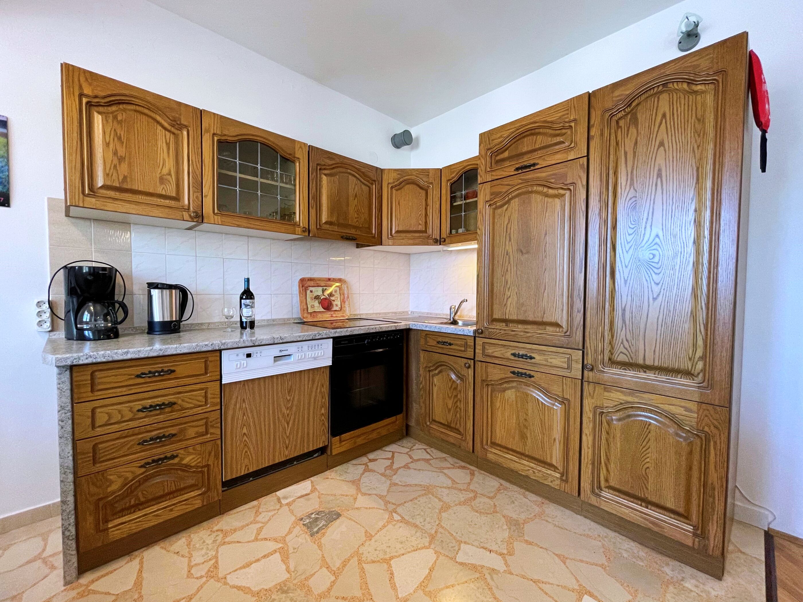 Apartments Bohović 69511-A1