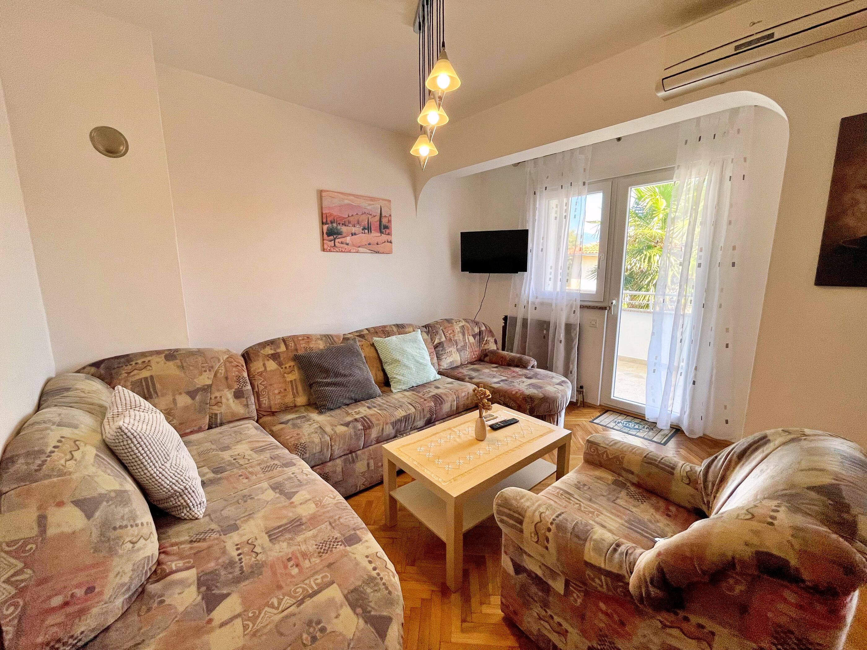 Apartments Bohović 69511-A1