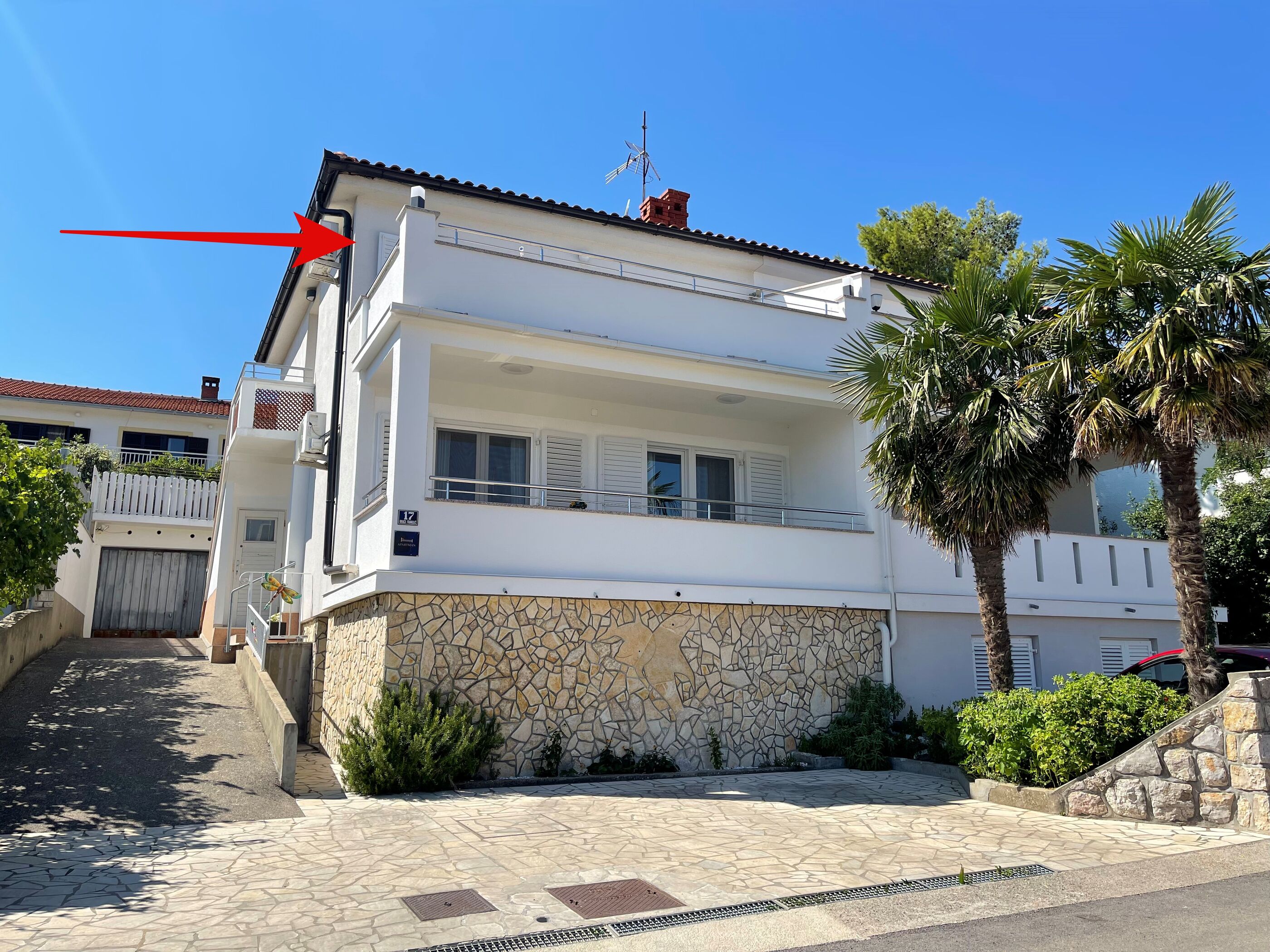 Apartments Bohović 69511-A2