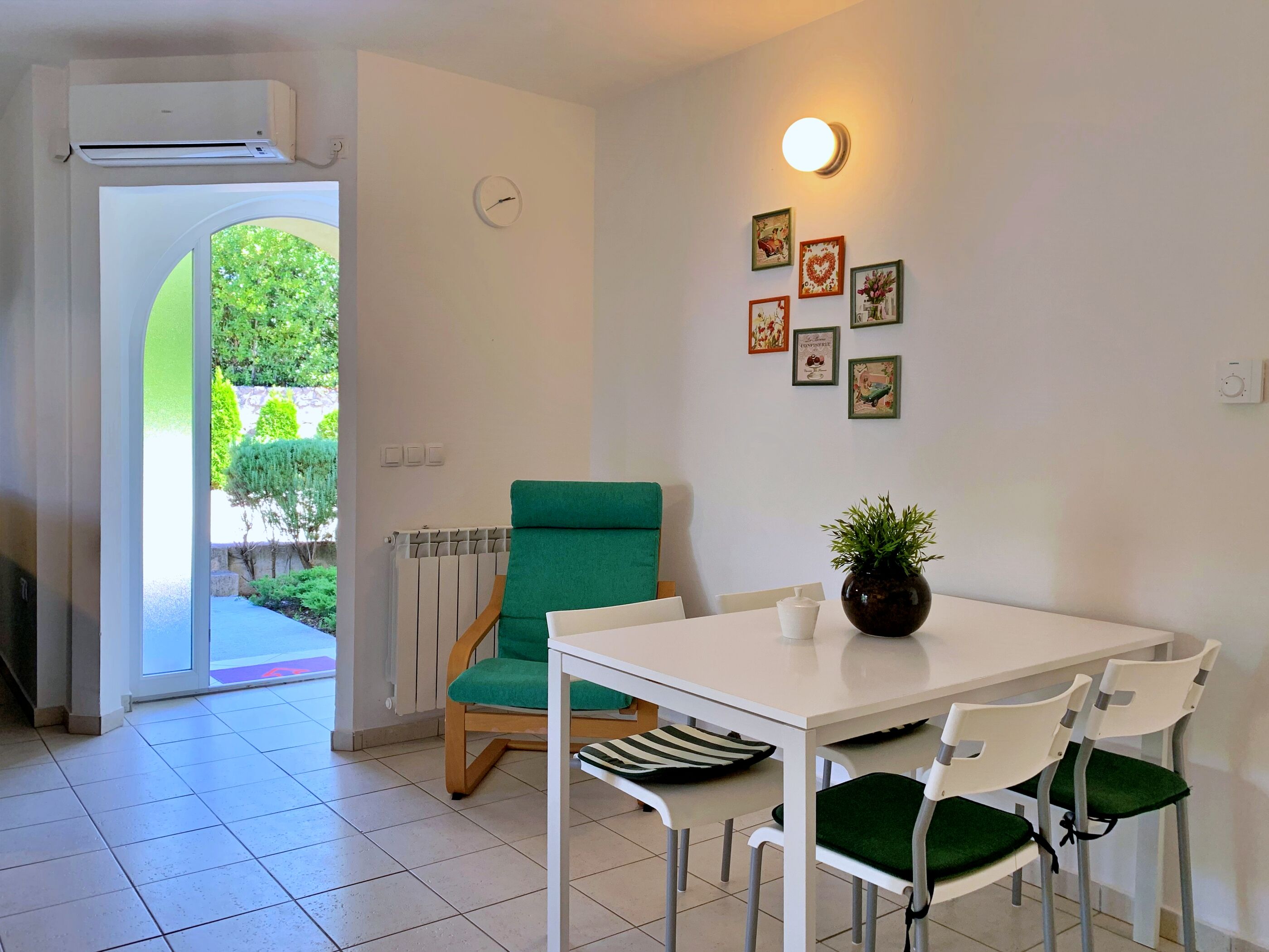 Apartments Savić 69761-A2