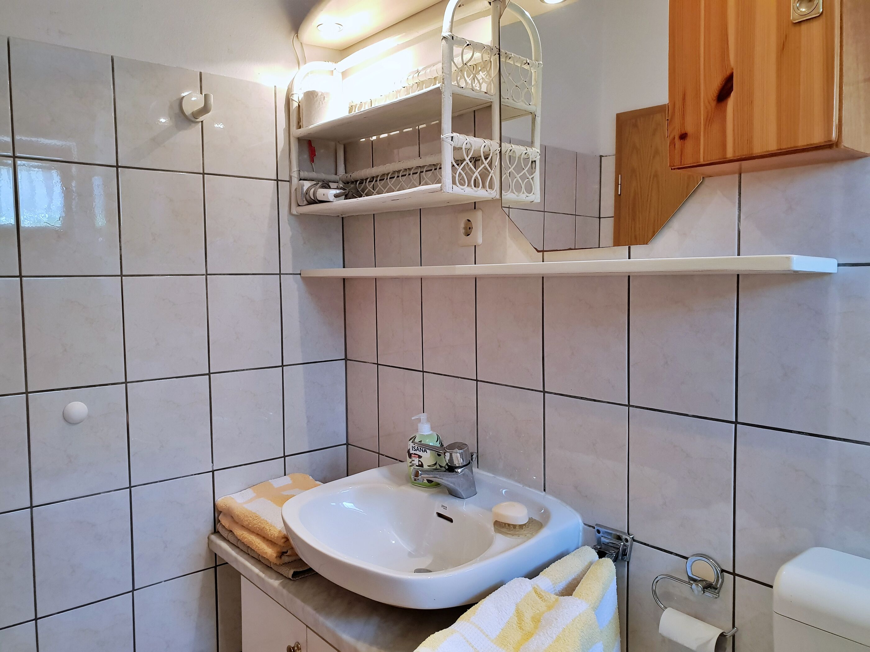 Apartments Bijelić 69531-A1
