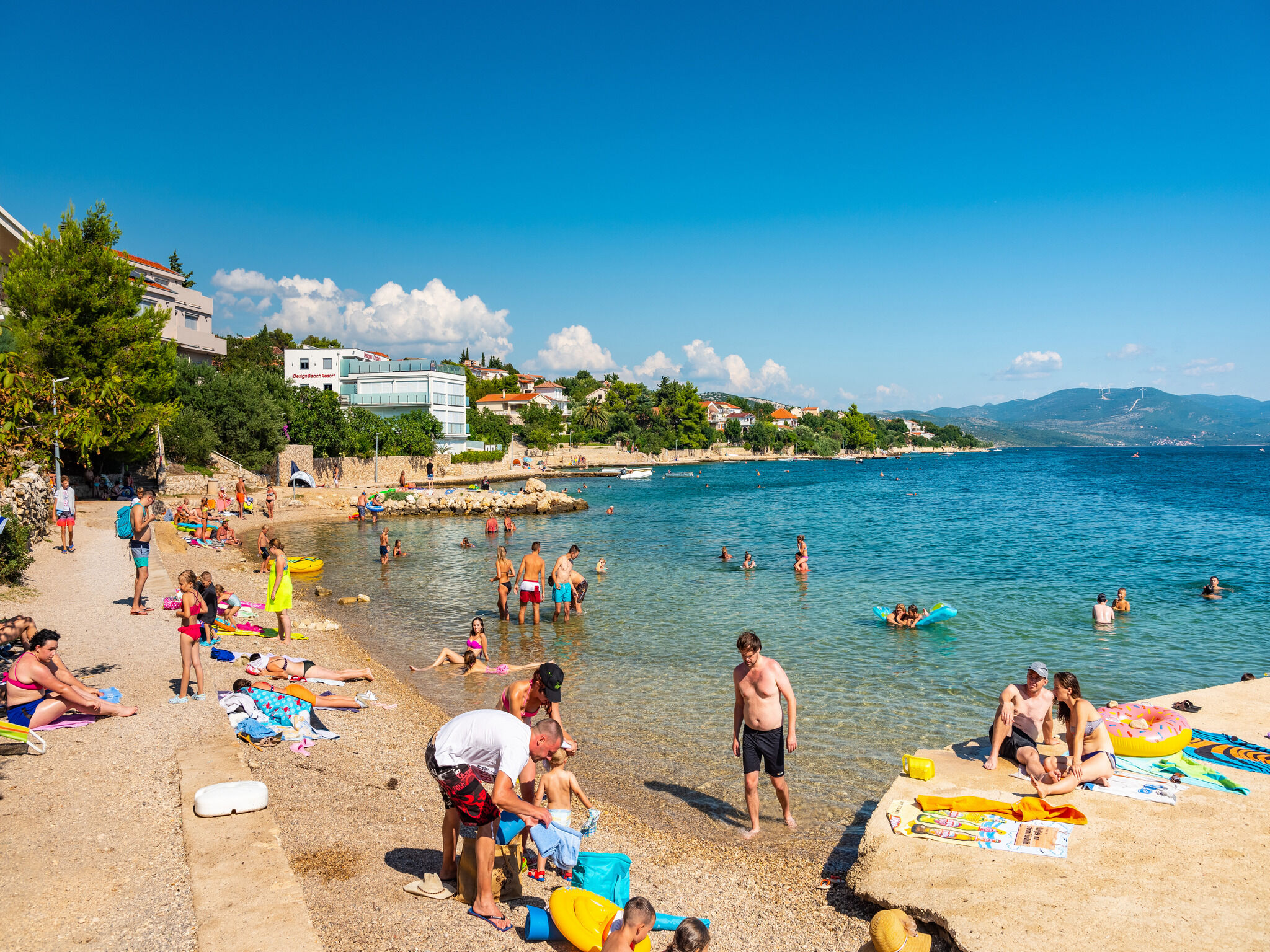 Photo of Apartment Azeret sa bazenom