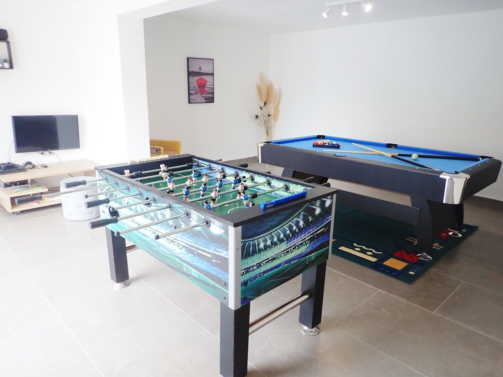 Photo of Apartment Azeret sa bazenom