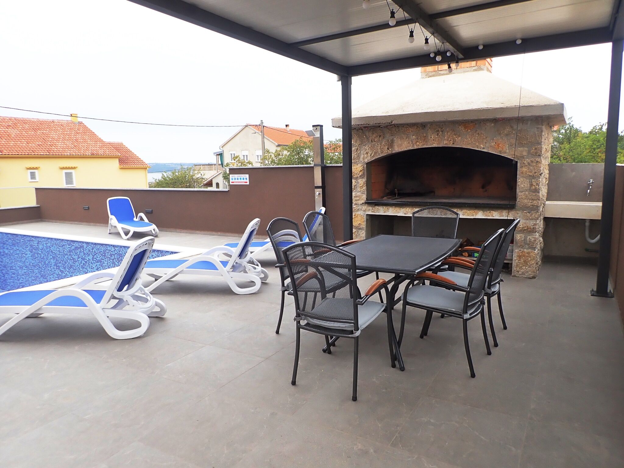 Apartment Azeret sa bazenom 96333-A1