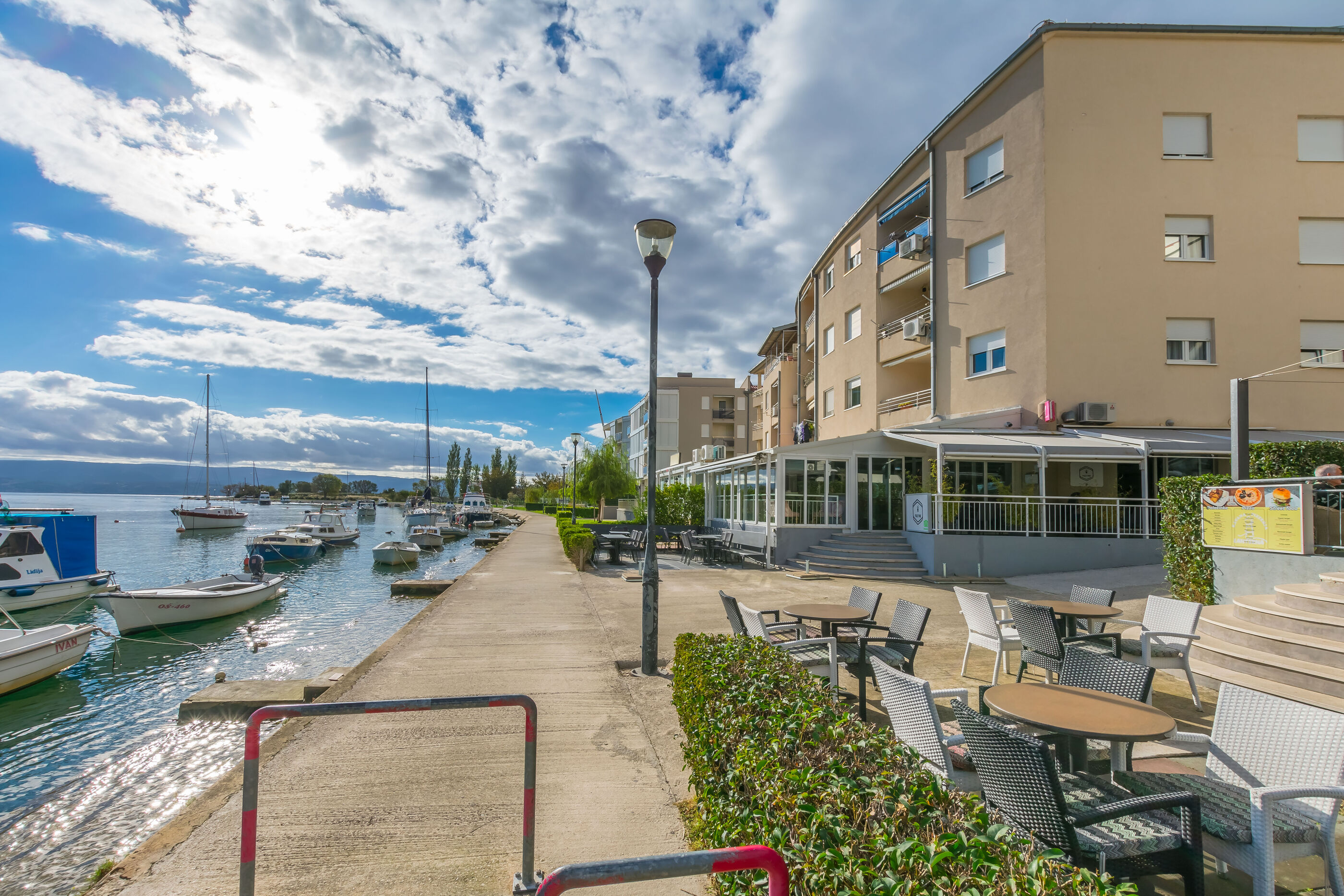 Apartment Galeria 98031-A1