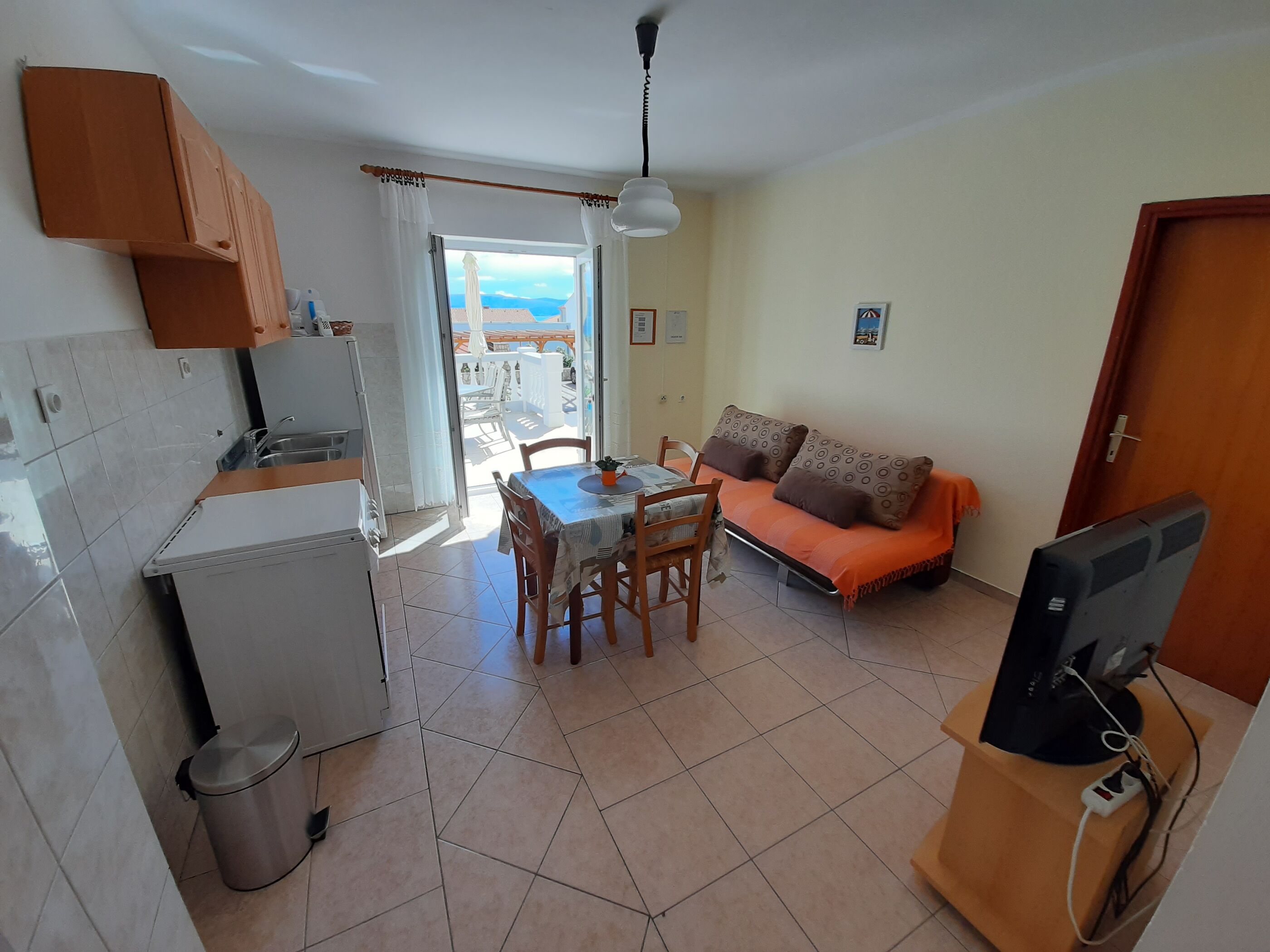 Apartments Pavelić 31871-A1