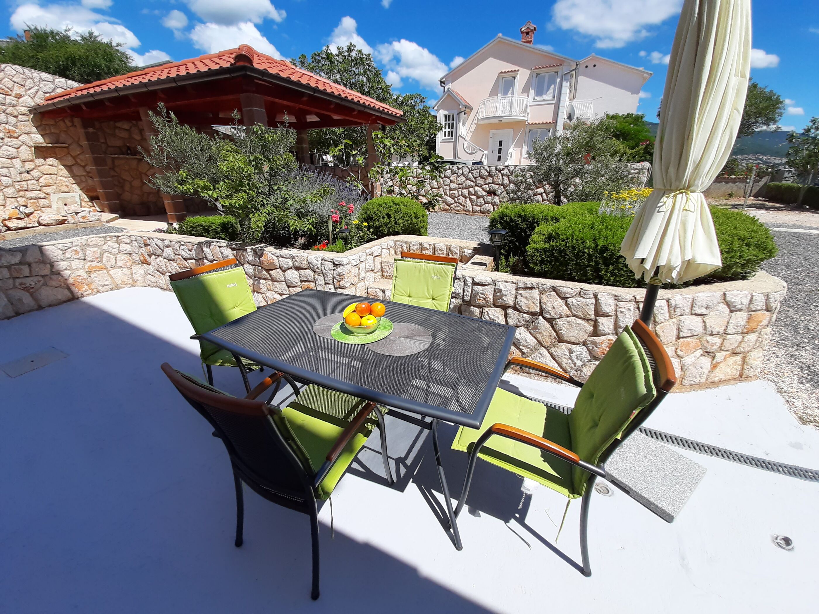 Apartments Pavelić 31871-A3