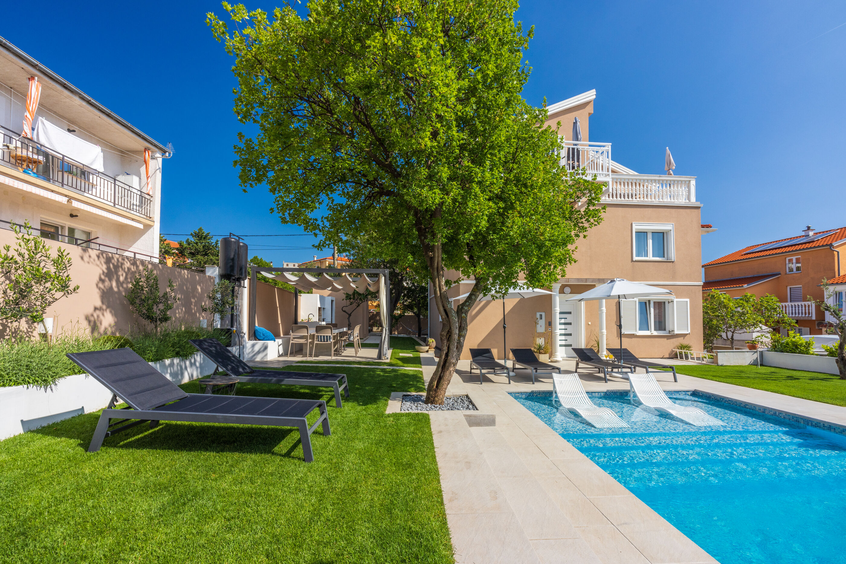 Apartments Panor 84901-A1