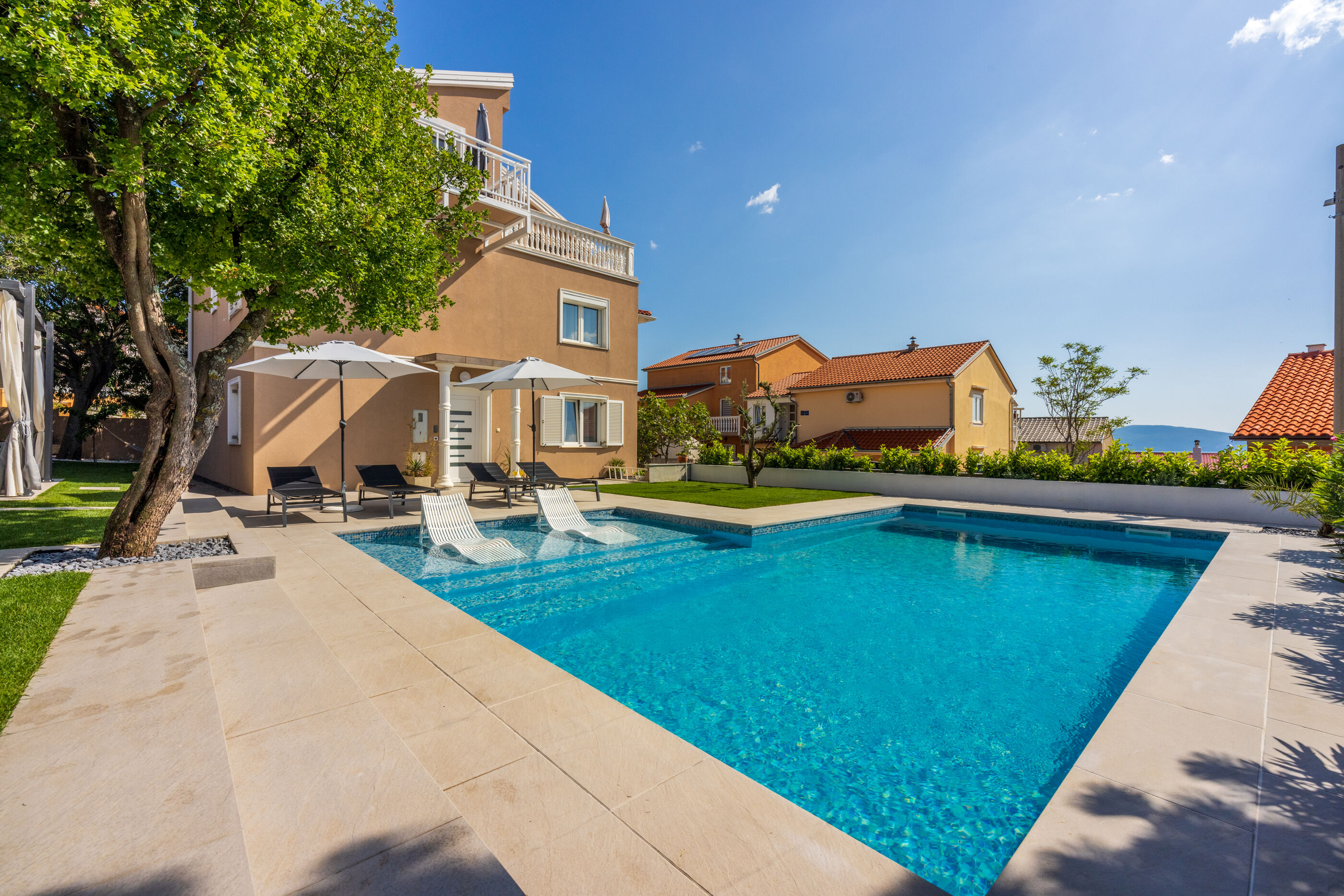 Apartments Panor 84901-A1
