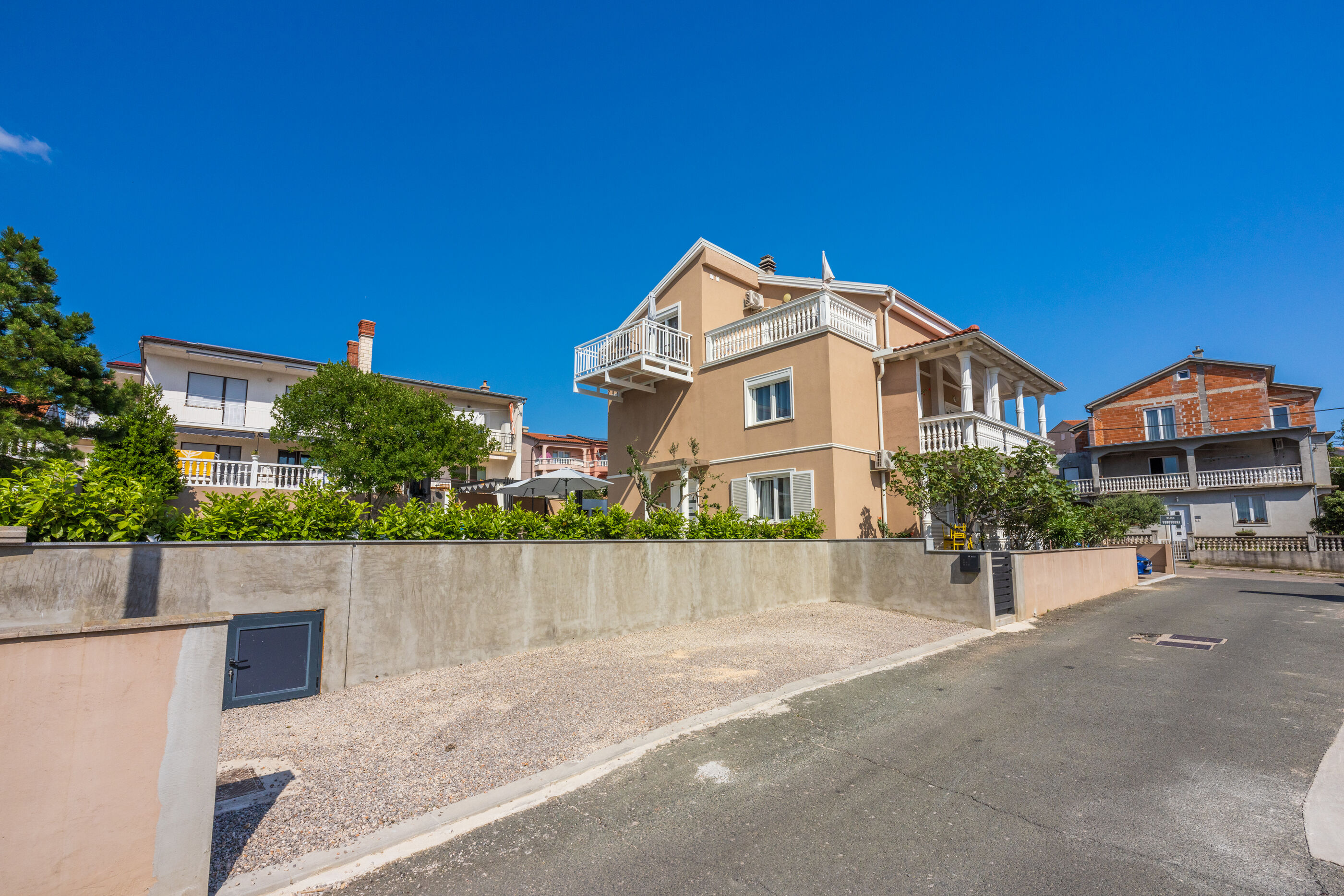 Apartments Panor 84901-A1