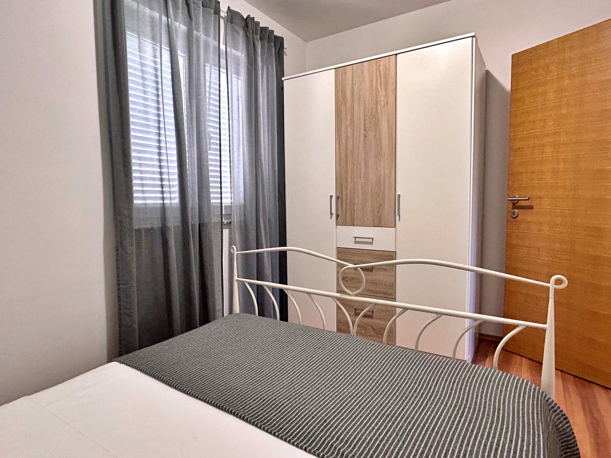 Apartments PINTA DE SOL 64191-A2