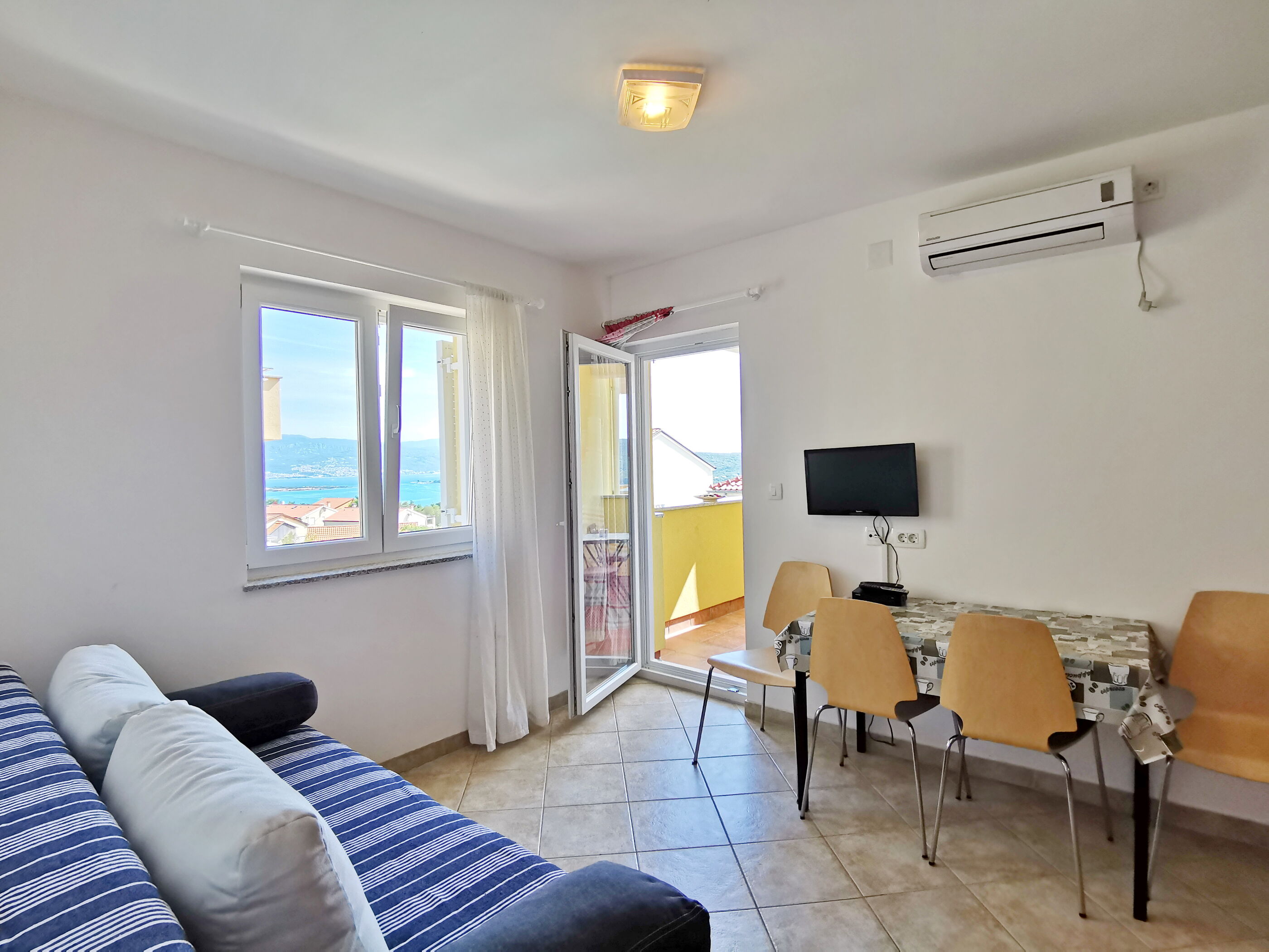 Apartments PINTA DE SOL 64191-A2