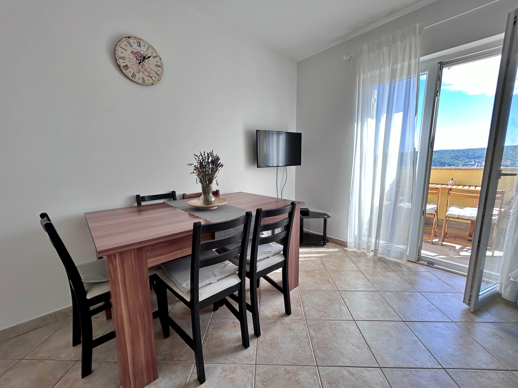 Apartments PINTA DE SOL 64191-A5