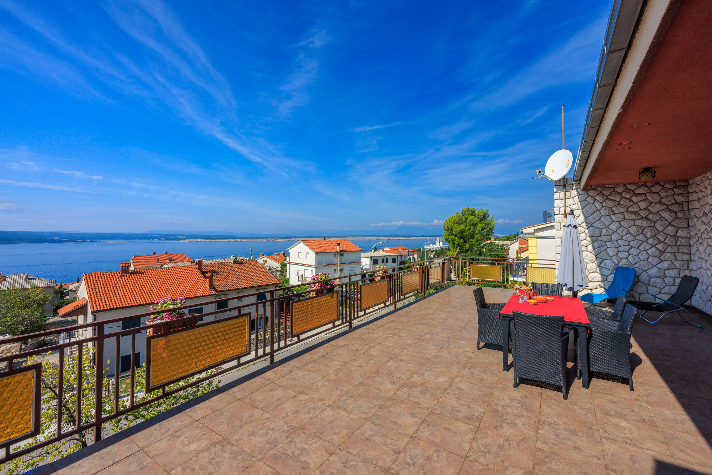 Apartments Davorka 62464-A1