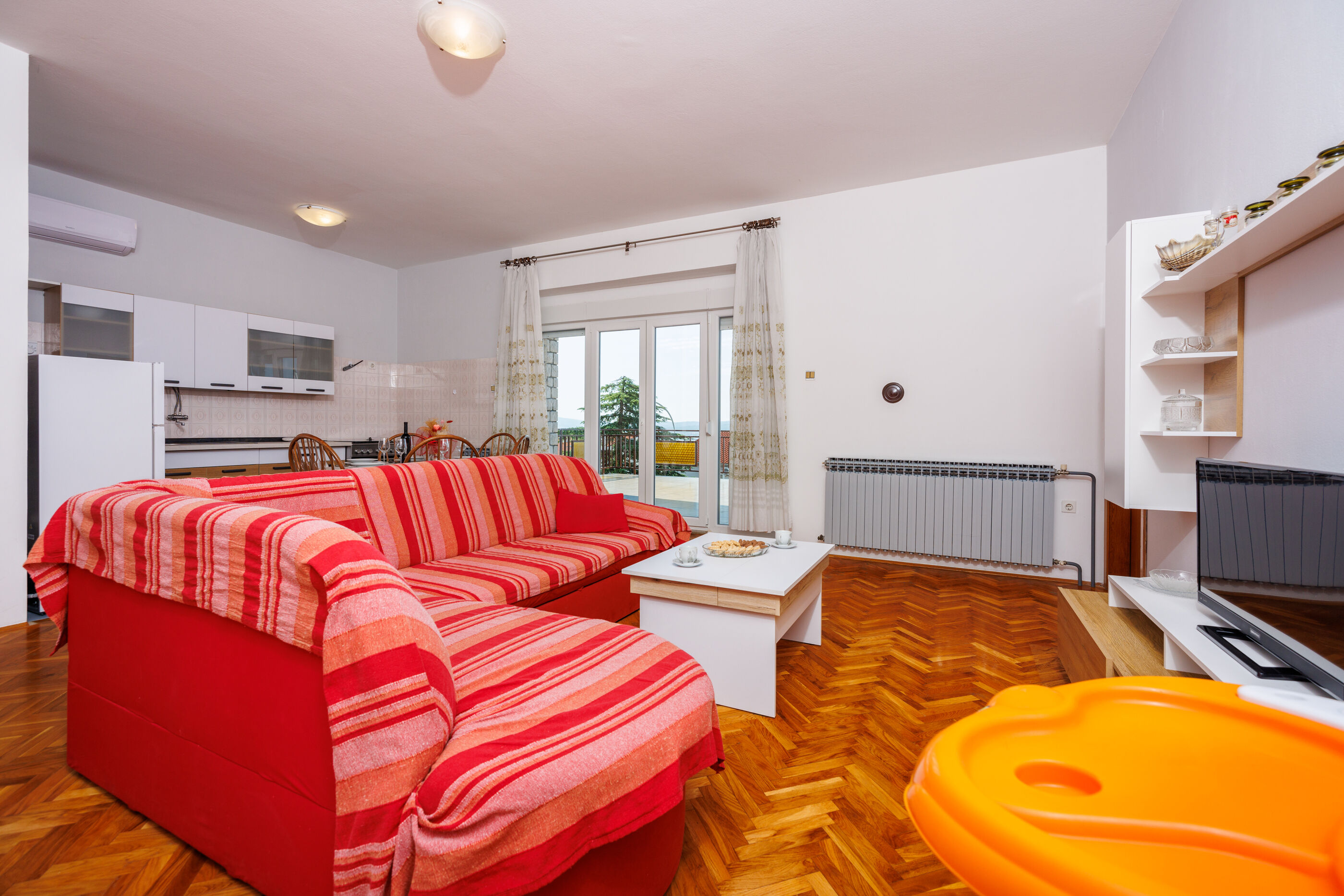 Apartments Davorka 62464-A1