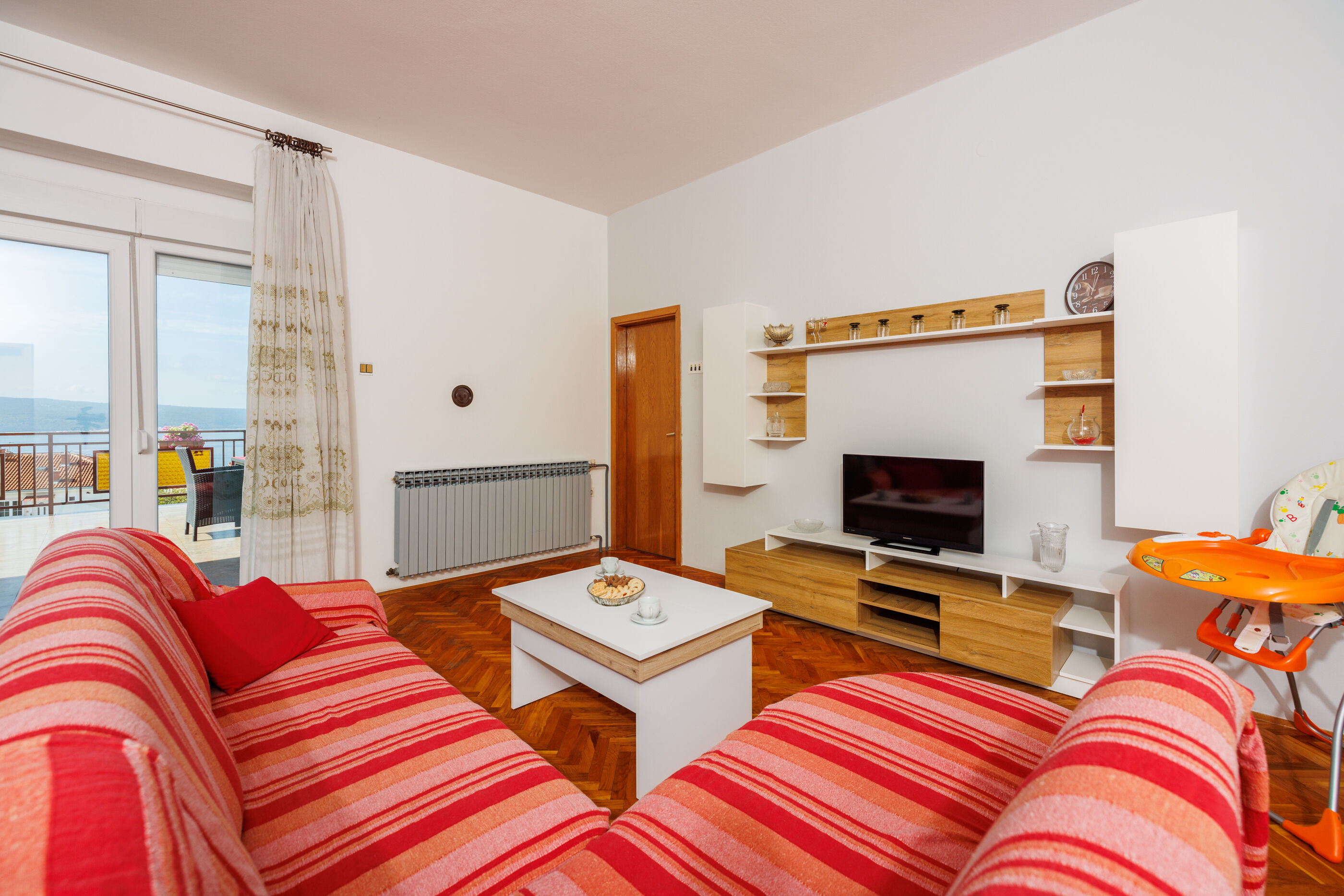 Apartments Davorka 62464-A1