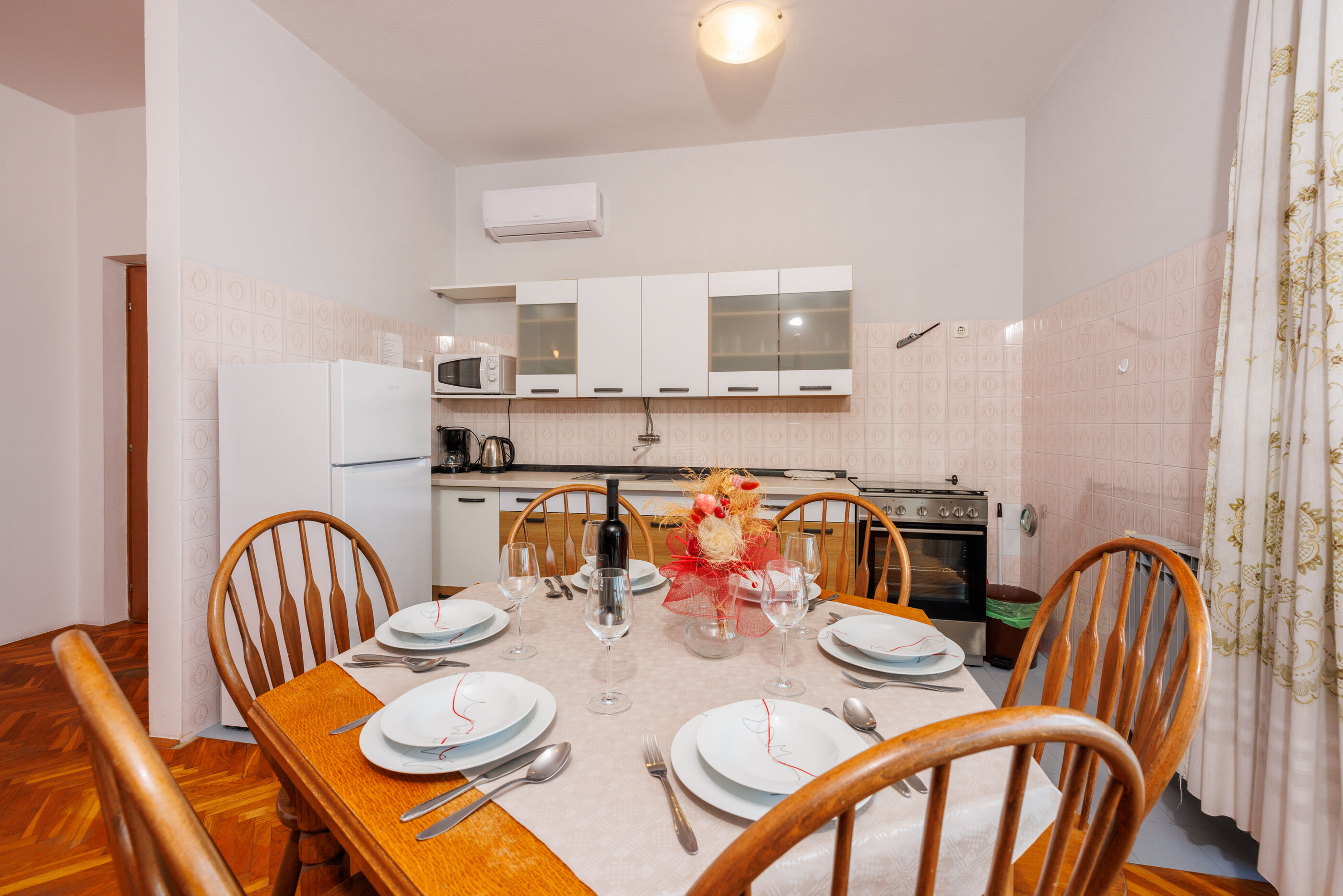 Apartments Davorka 62464-A1