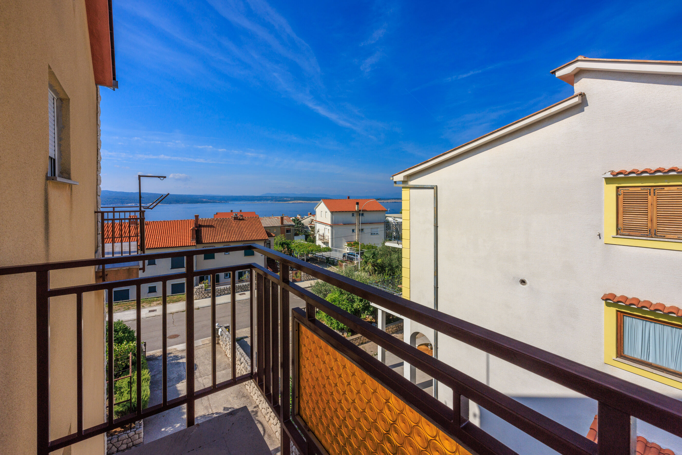 Apartments Davorka 62464-A1