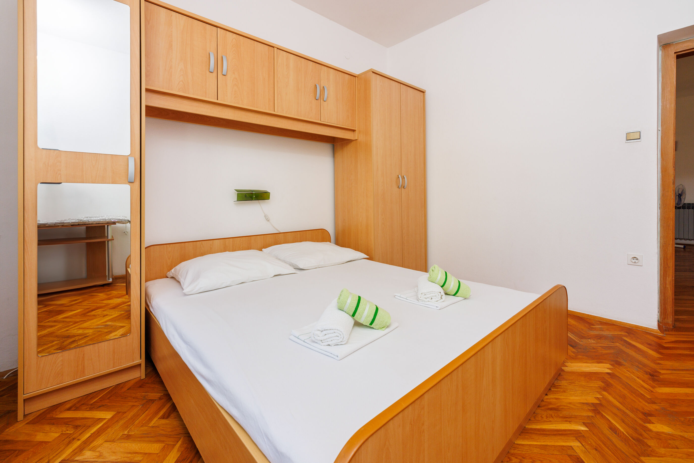 Apartments Davorka 62464-A2