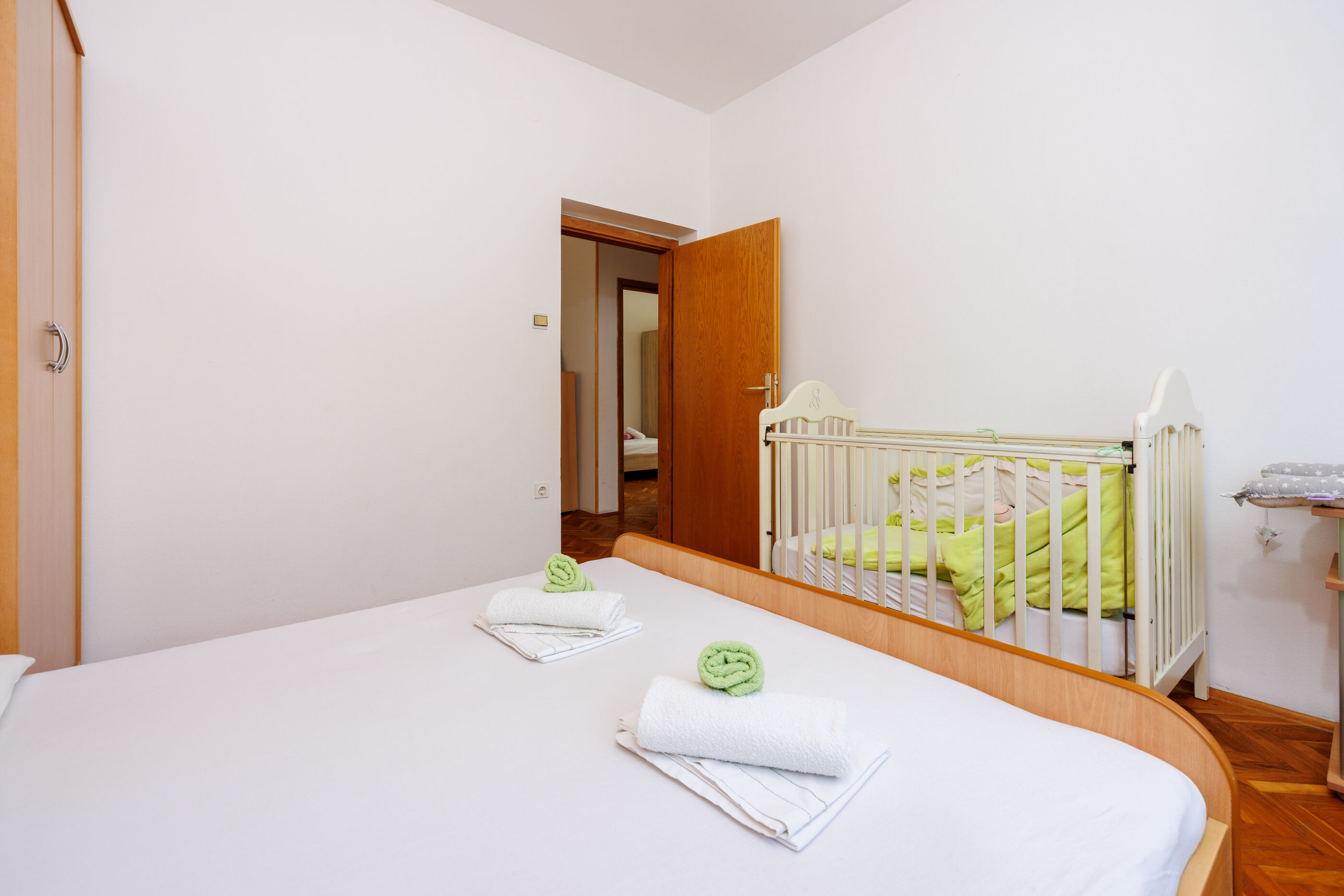 Apartments Davorka 62464-A2