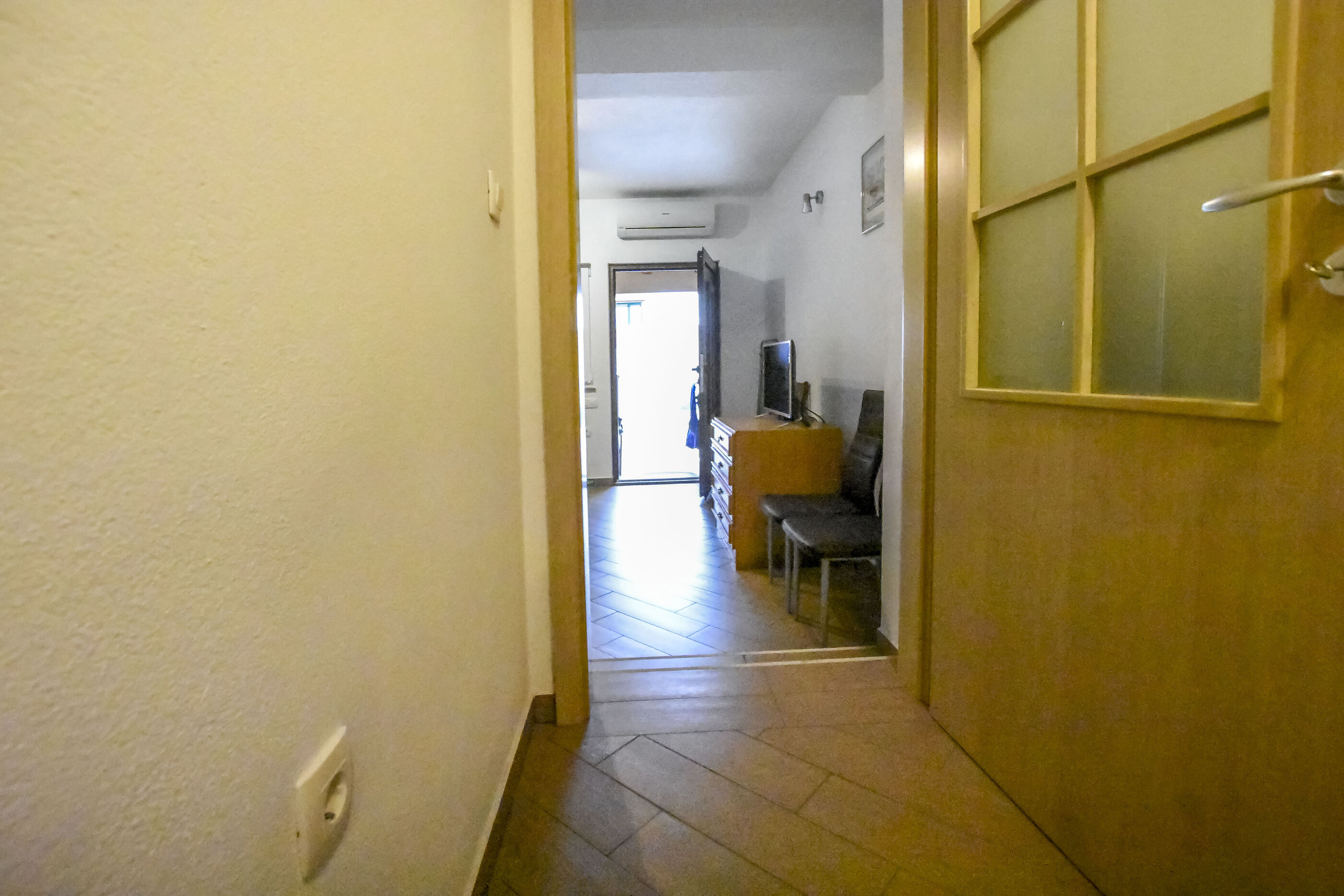 Apartments Ornella 98071-A1