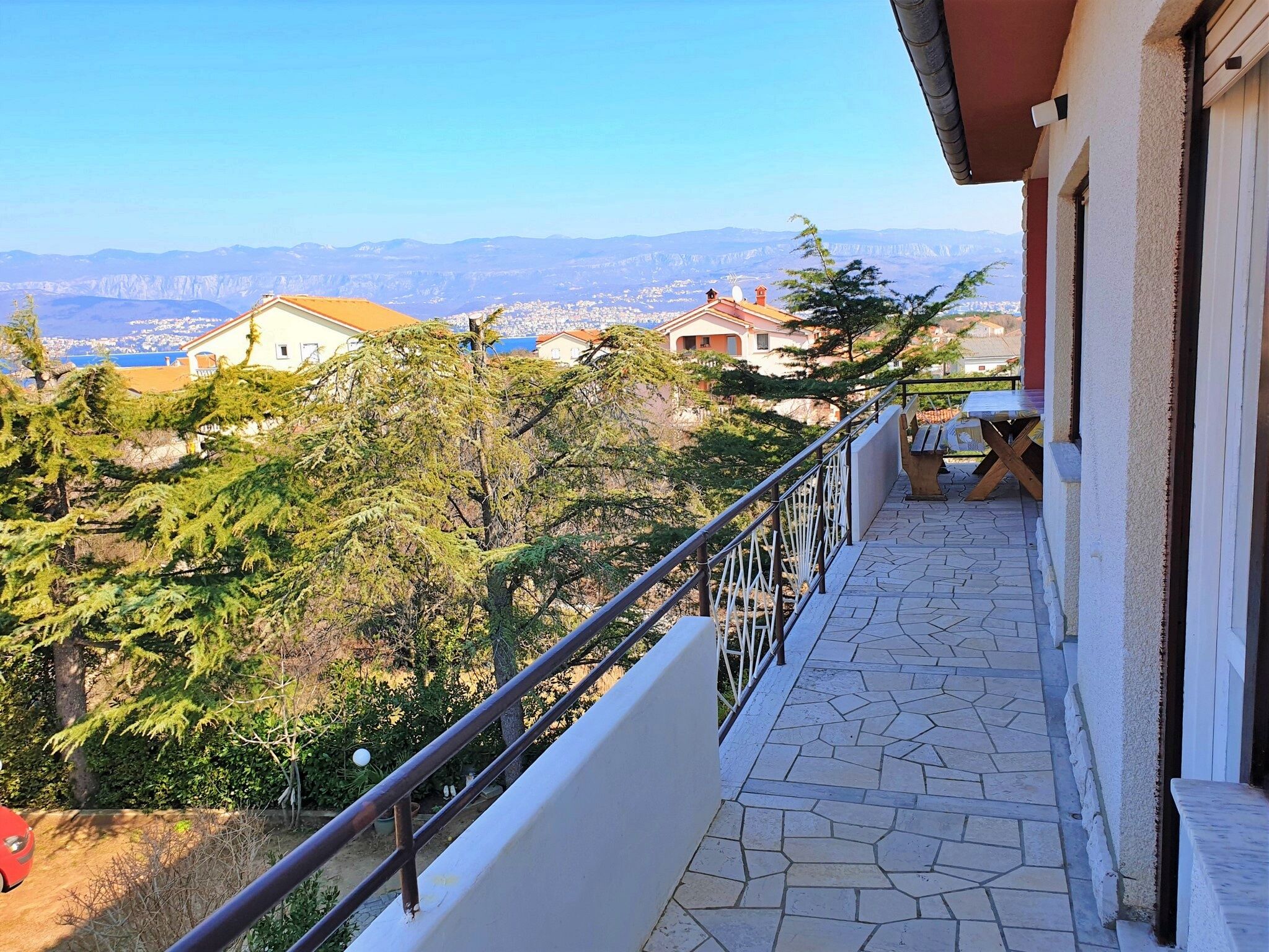 Apartments Jakominić A2