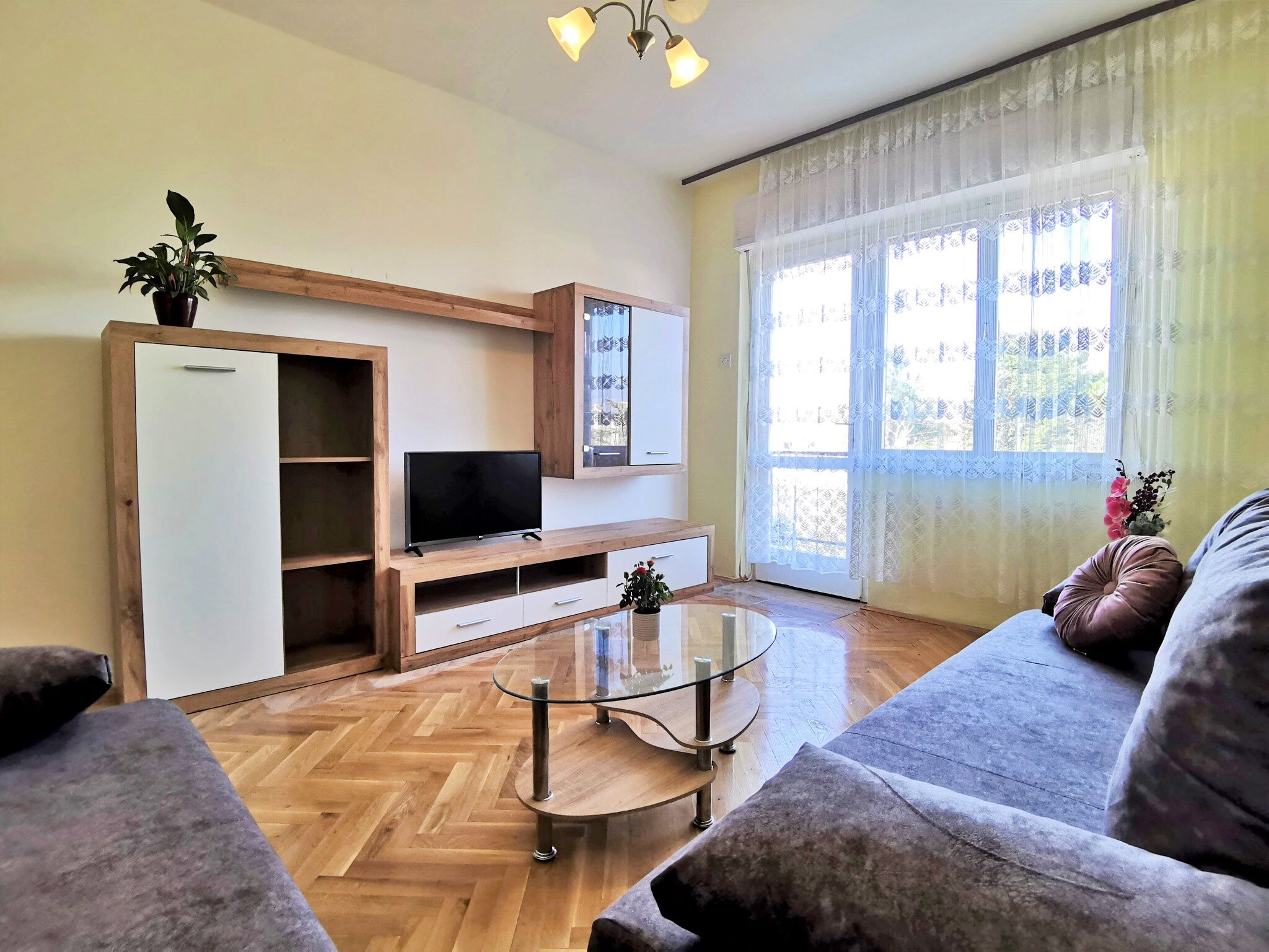 Apartments Jakominić A2