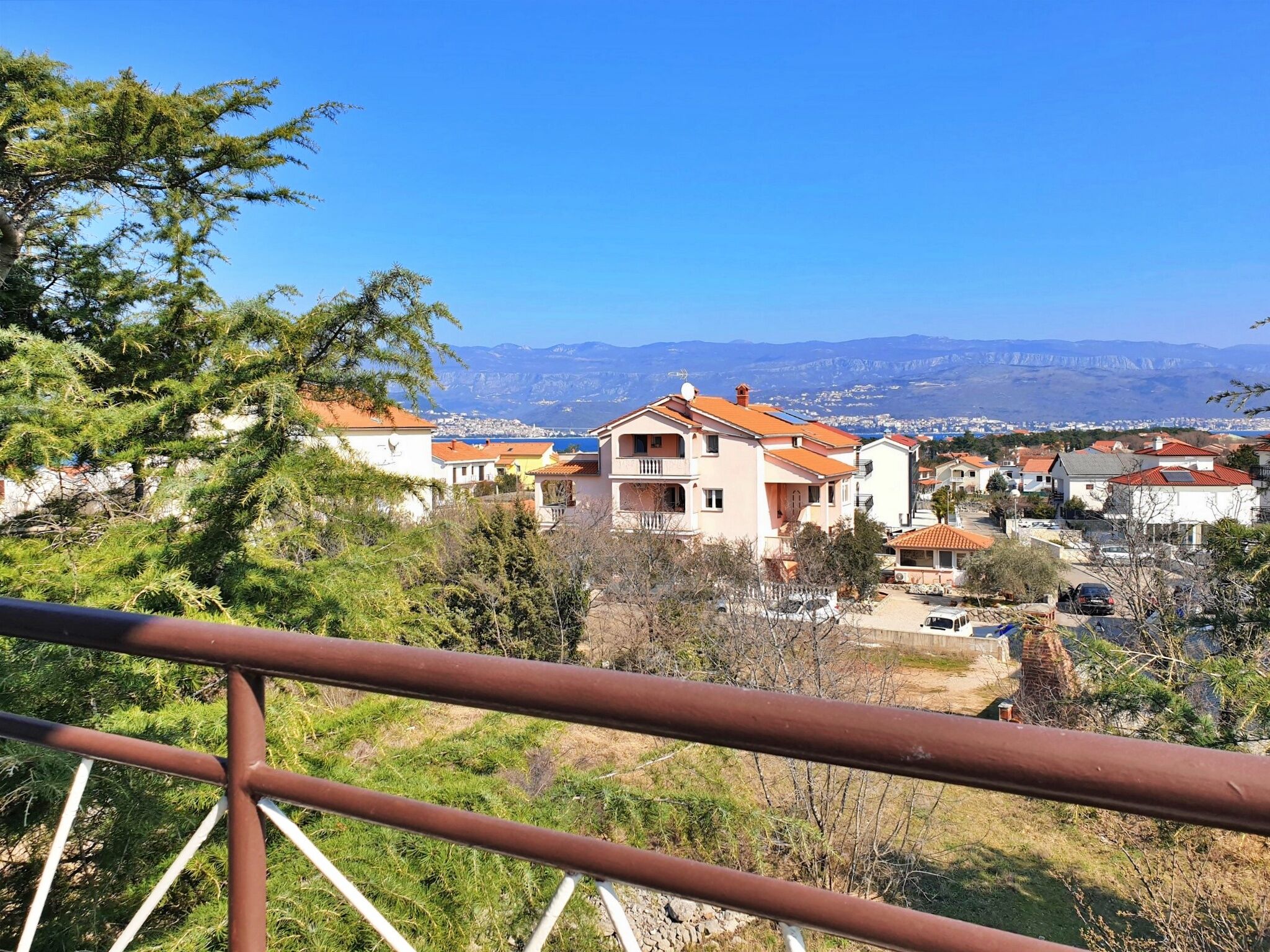 Apartments Jakominić A2