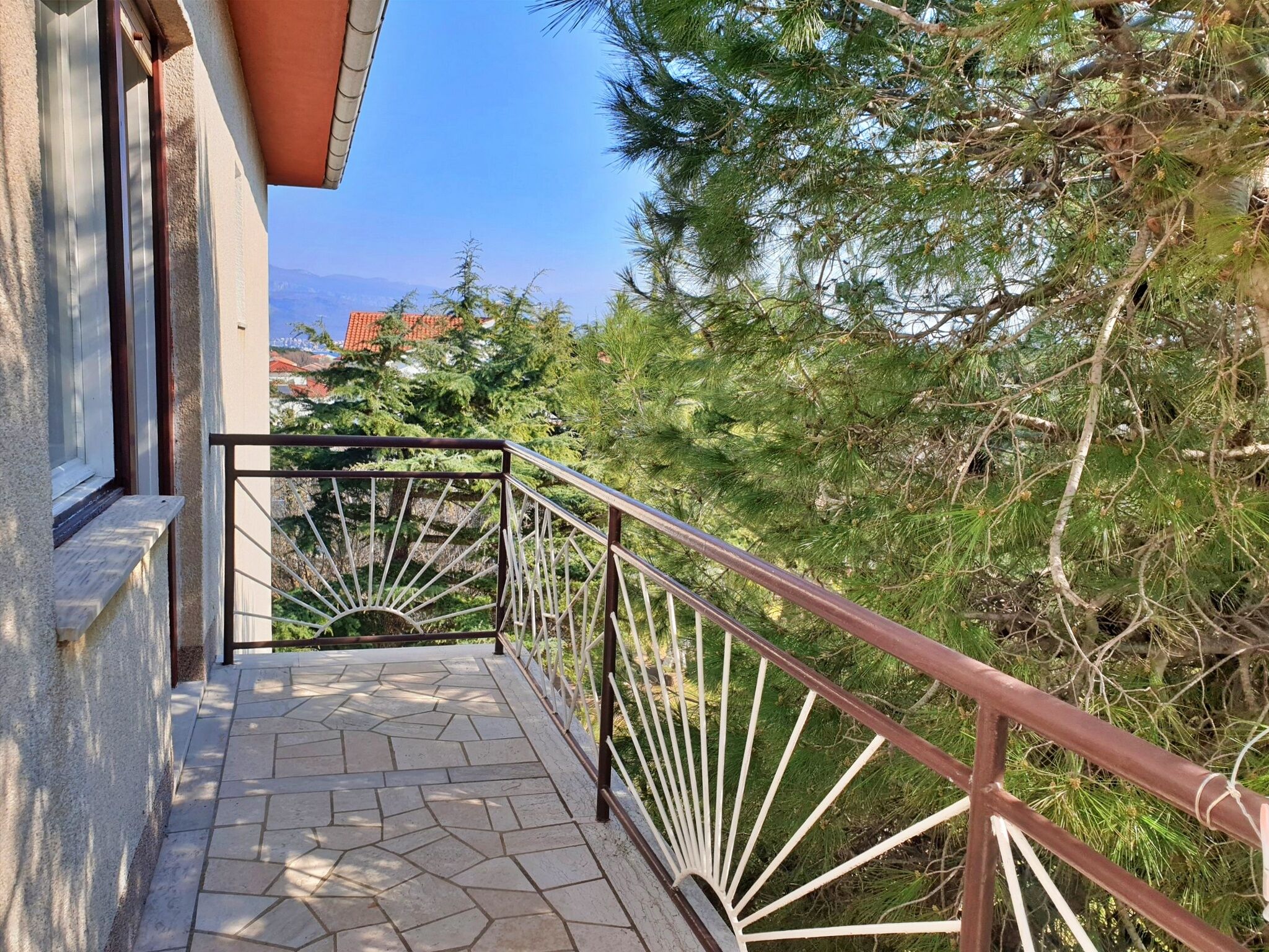 Apartments Jakominić A2