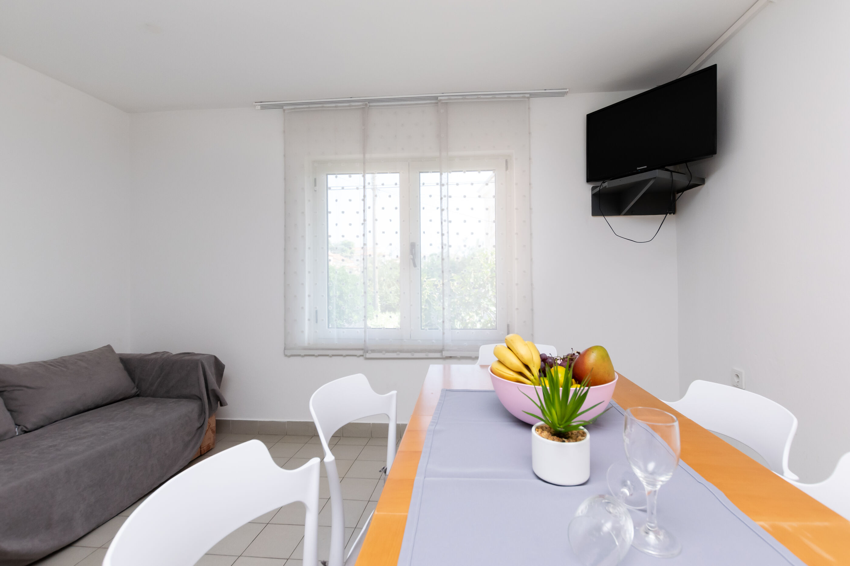Apartments Anica F 88261-A1