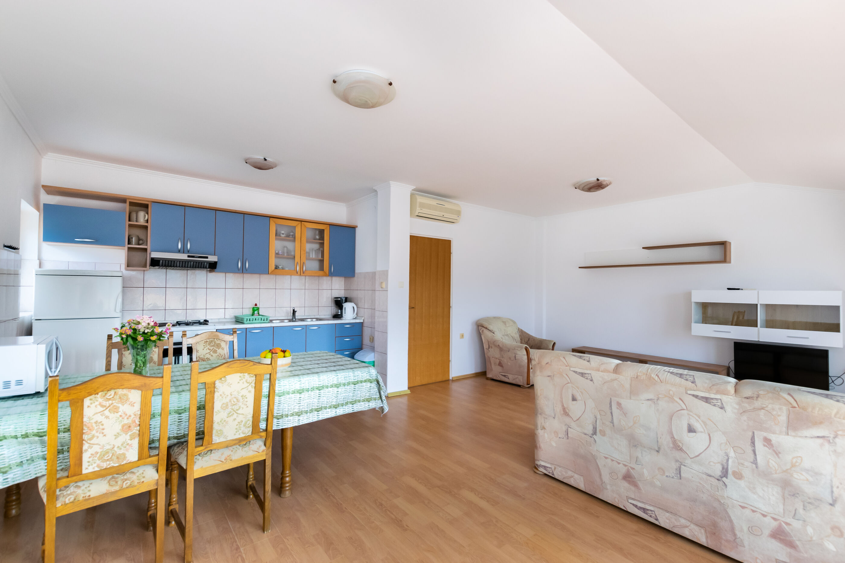 Apartments Apartmani Ivan i Marija 87450-A2