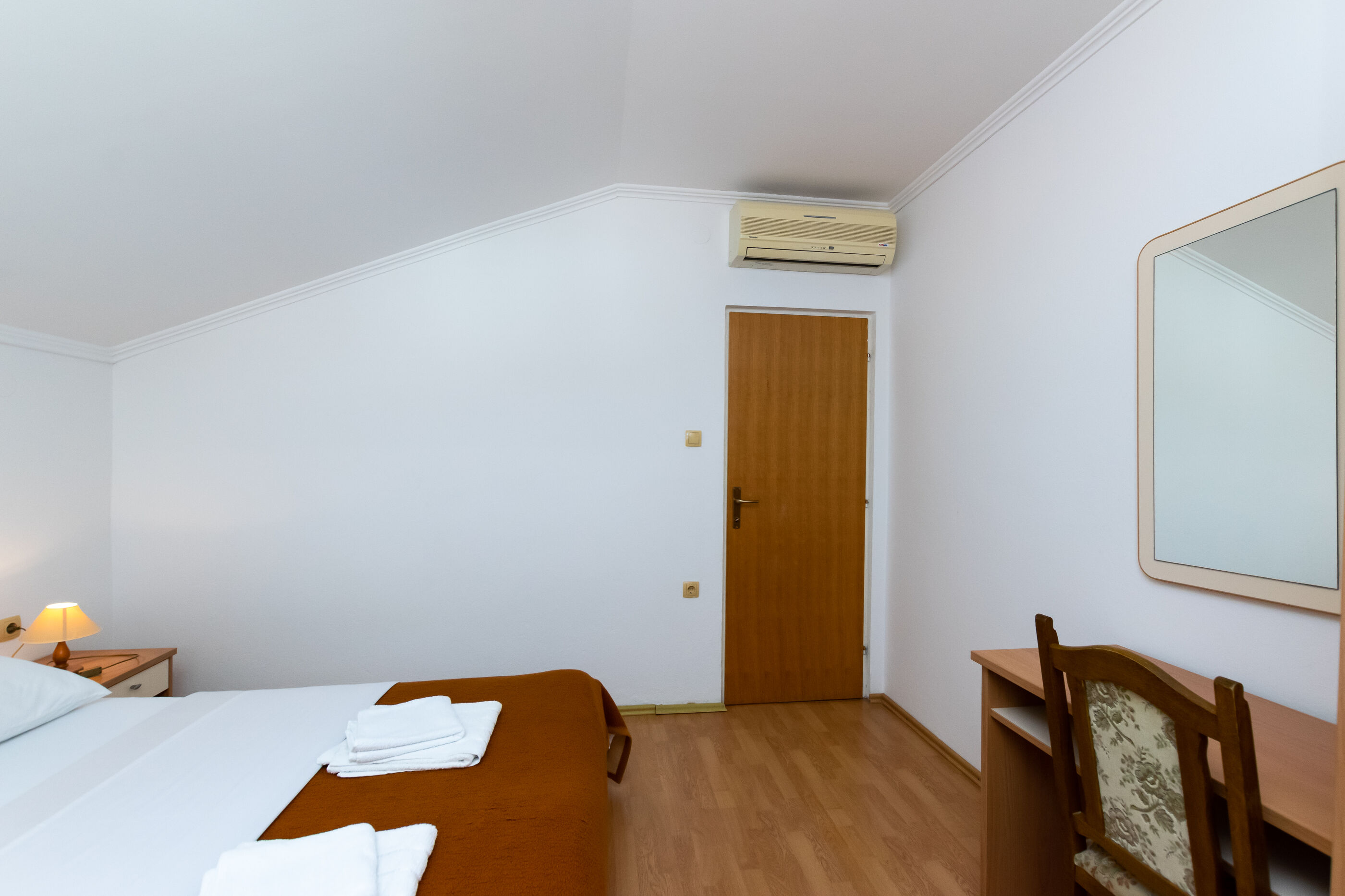 Apartments Apartmani Ivan i Marija 87450-A2