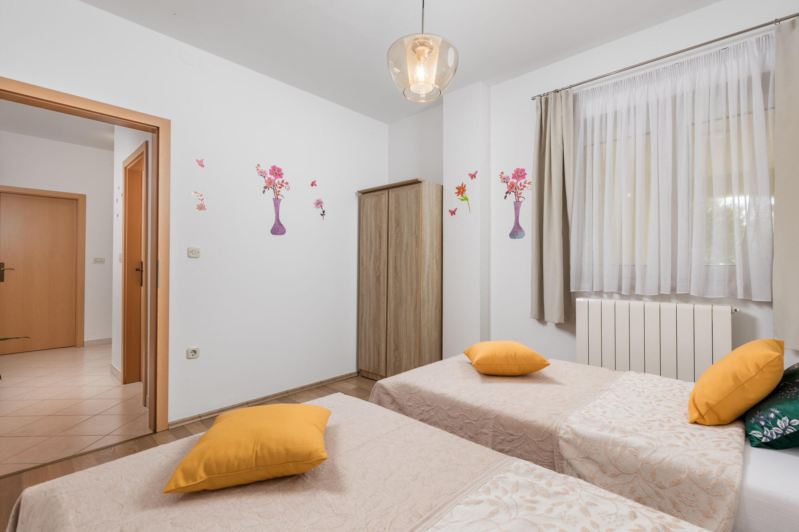 Apartments and Room Slavica 68421-A1