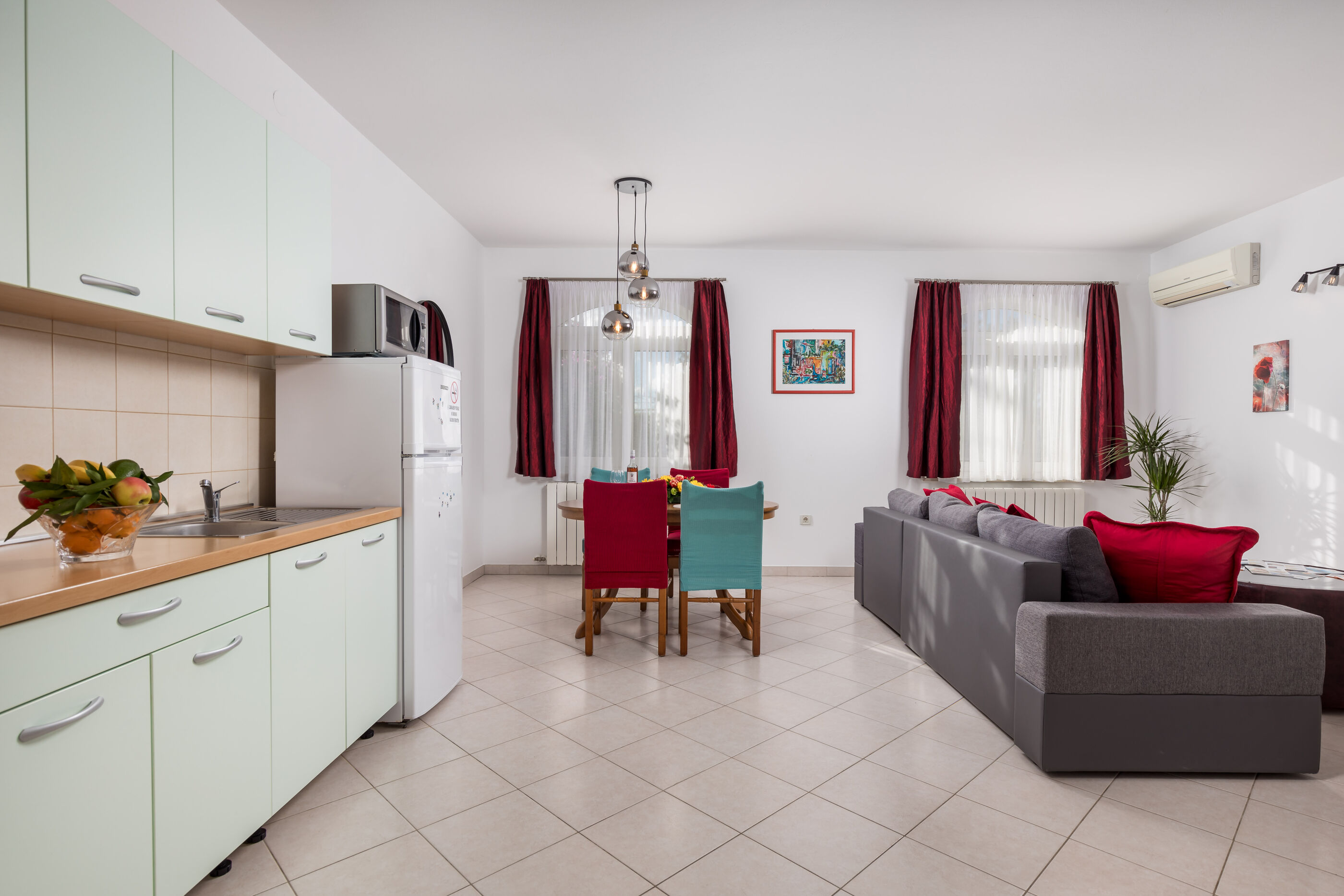 Apartments and Room Slavica 68421-A1