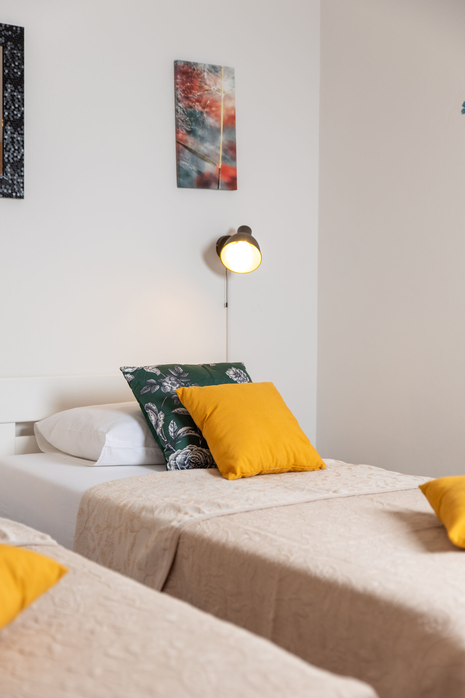 Apartments and Room Slavica 68421-A1