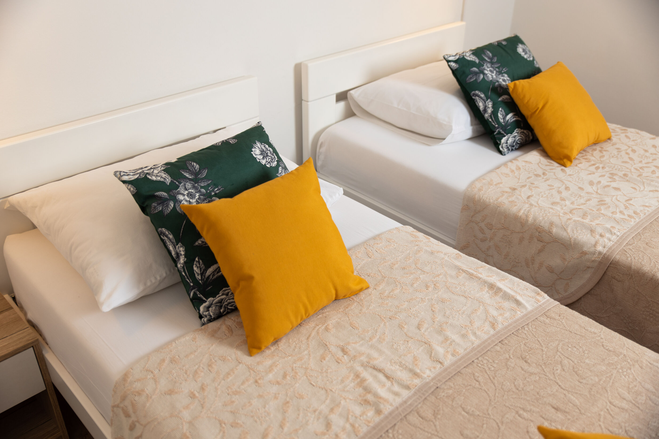 Apartments and Room Slavica 68421-A1