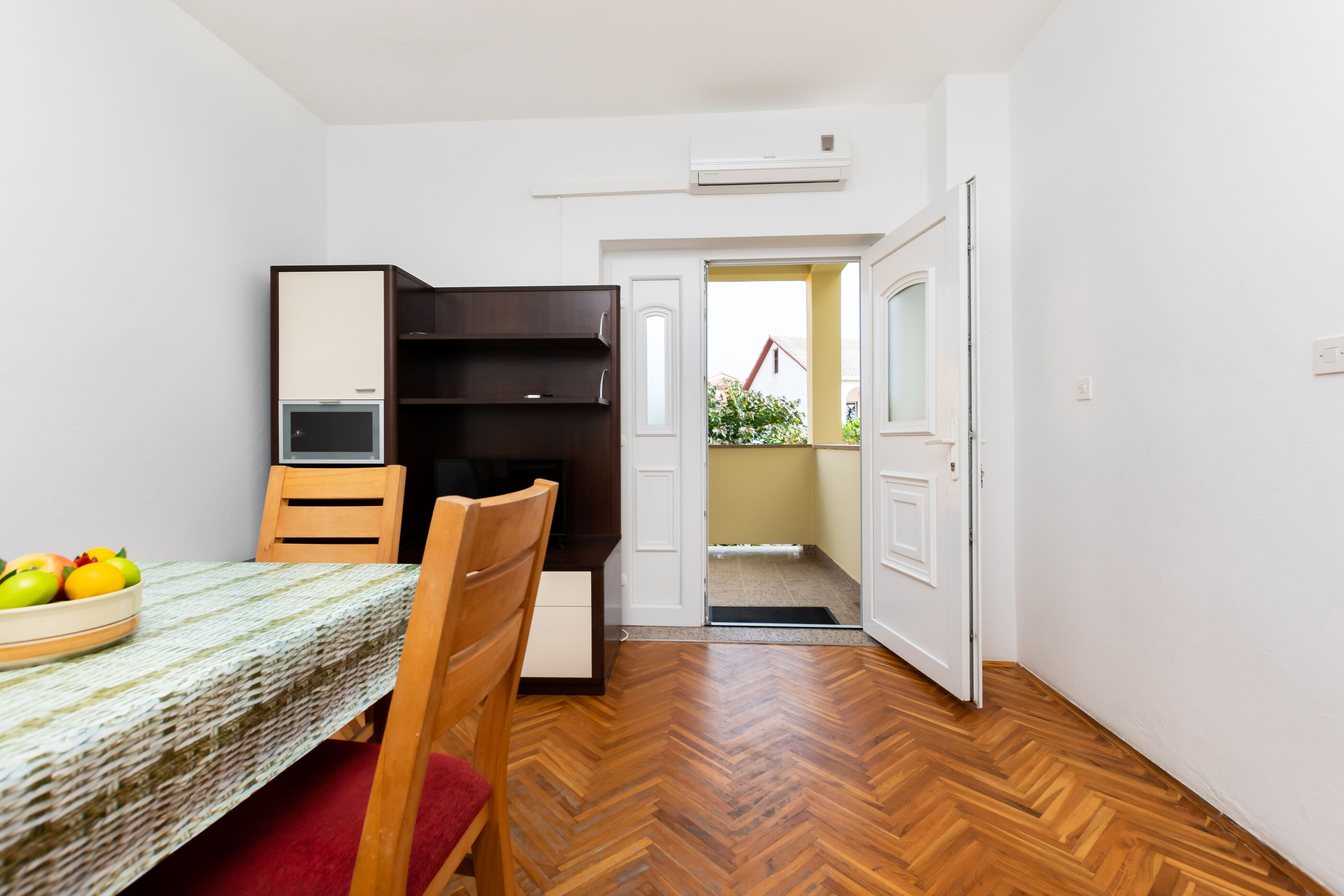 Apartments Apartmani Ivan i Marija 87450-A5