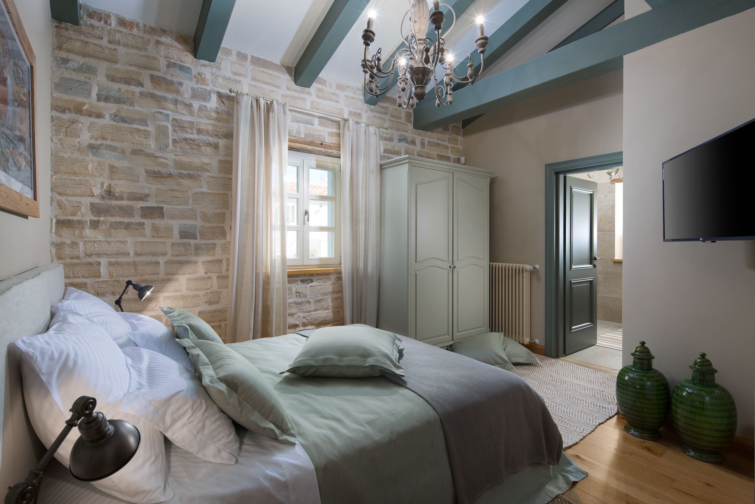 Villa Nevia Exclusive 16924-K1