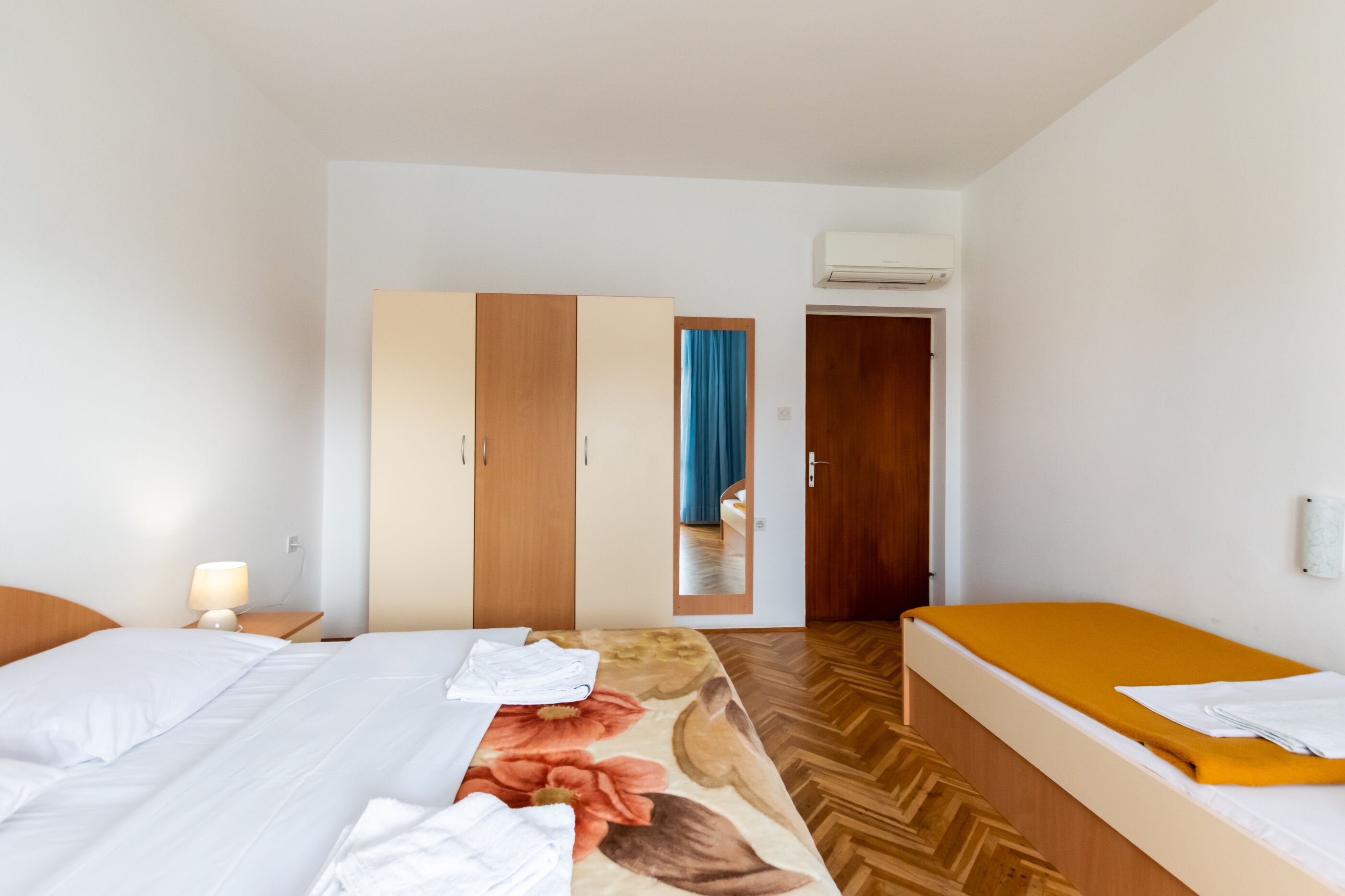 Apartments Apartmani Ivan i Marija 87450-A6