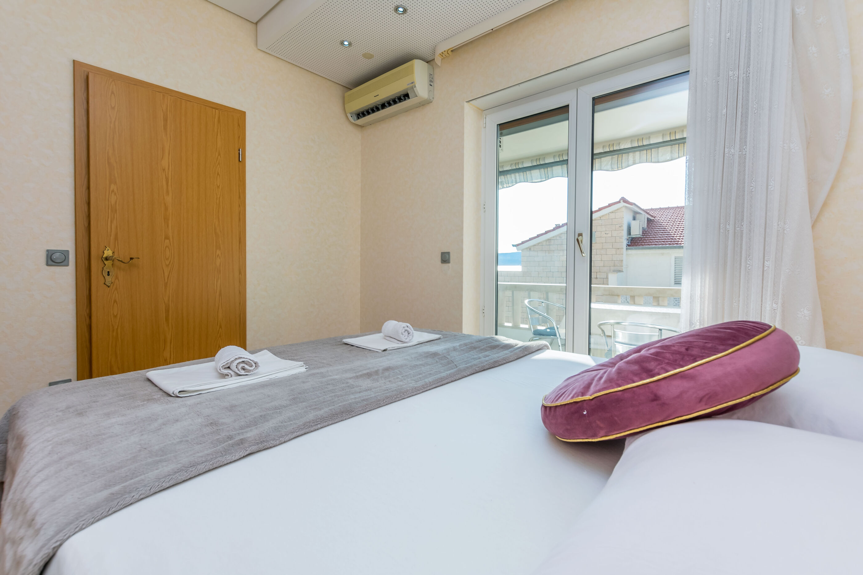 Apartments Tonko 98131-A5