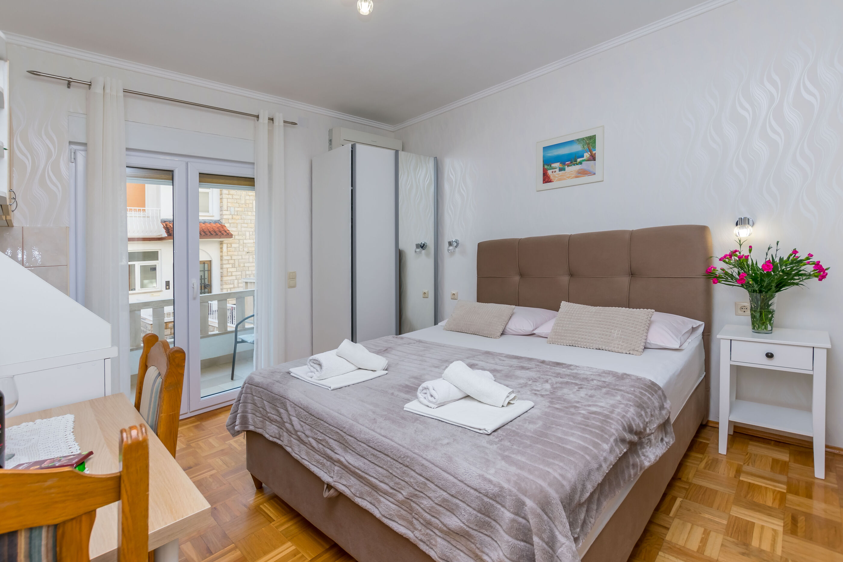 Apartments Tonko 98131-A2