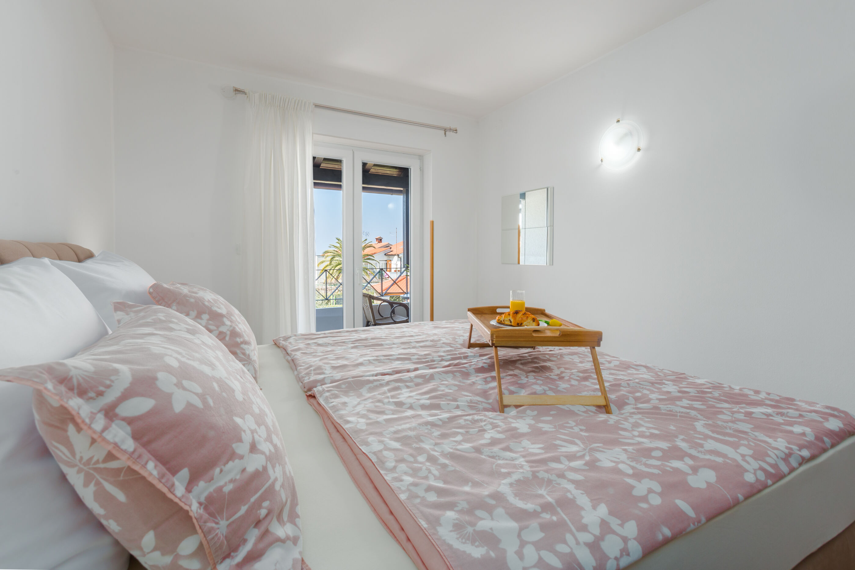House Oliva 84882-K1