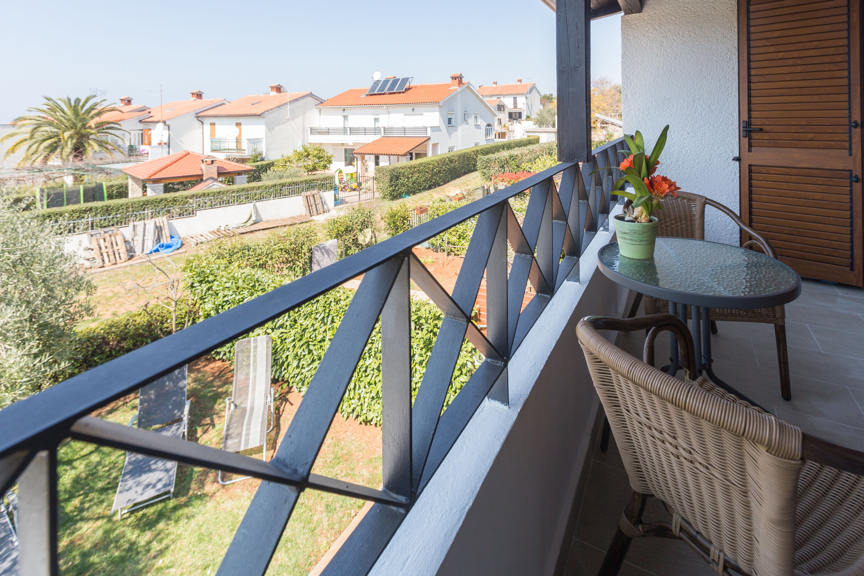 House Oliva 84882-K1