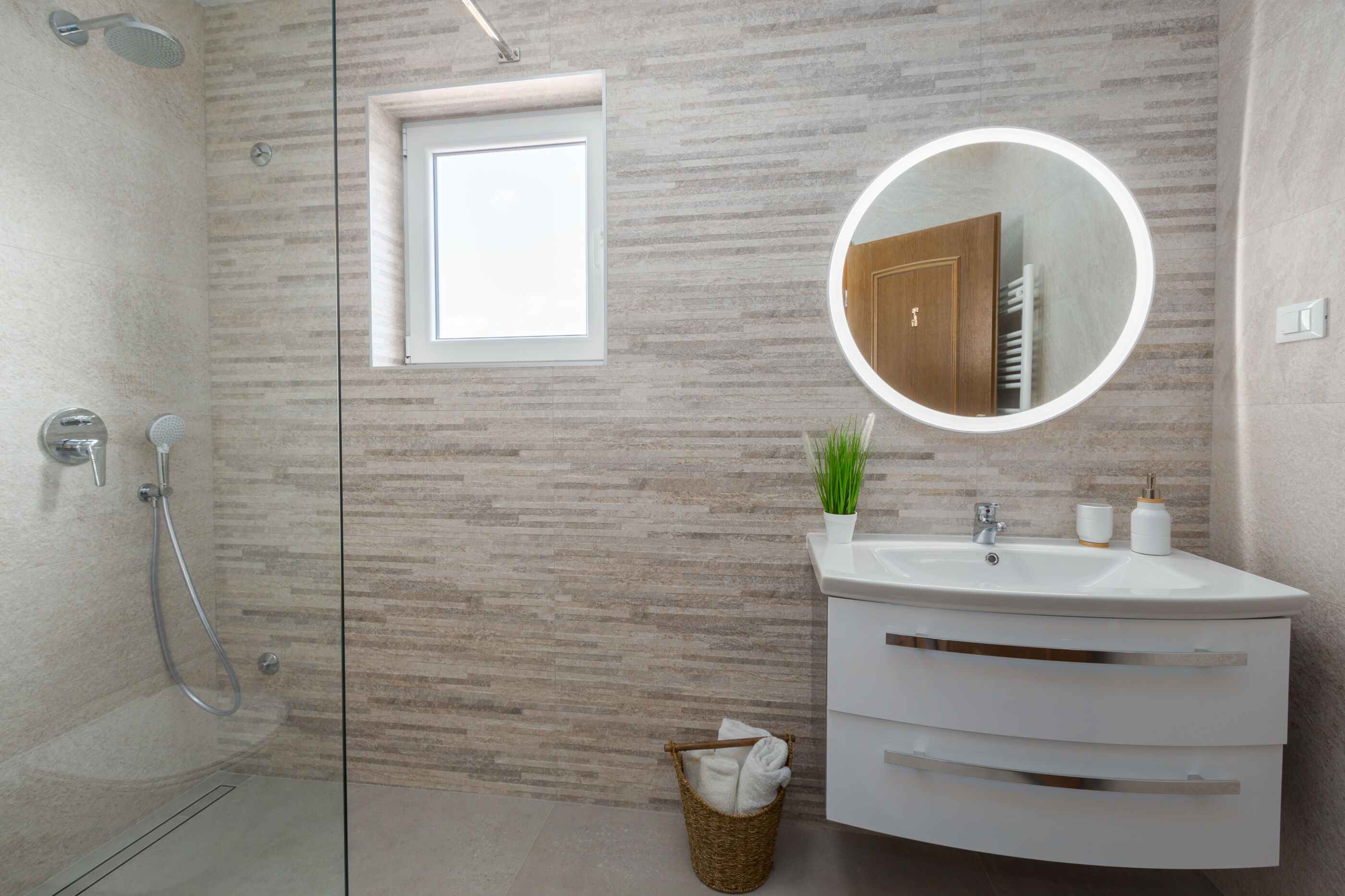House Oliva 84882-K1